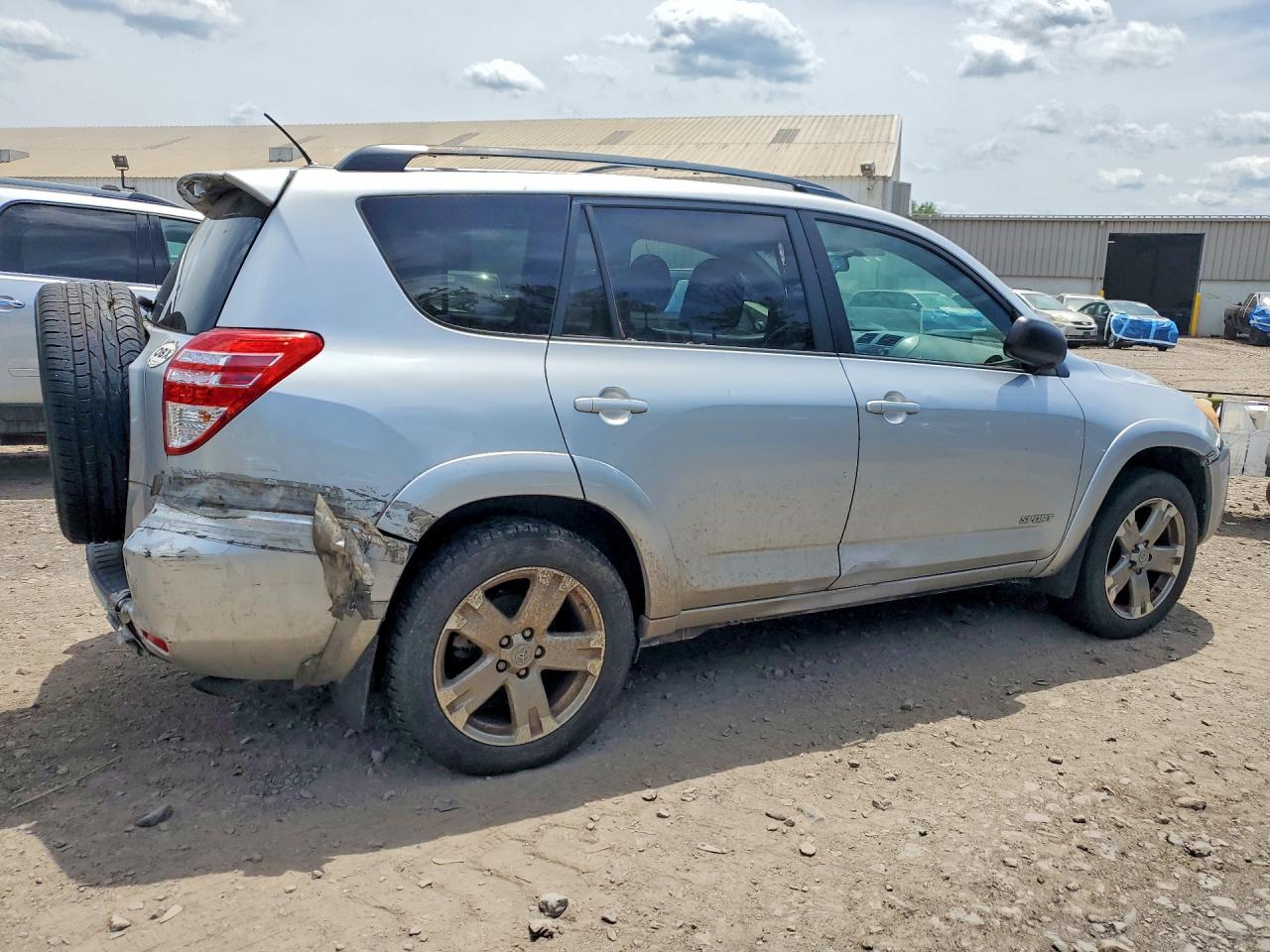 2011 Toyota Rav4 Sport Silver vin: 2T3WF4DV9BW086543