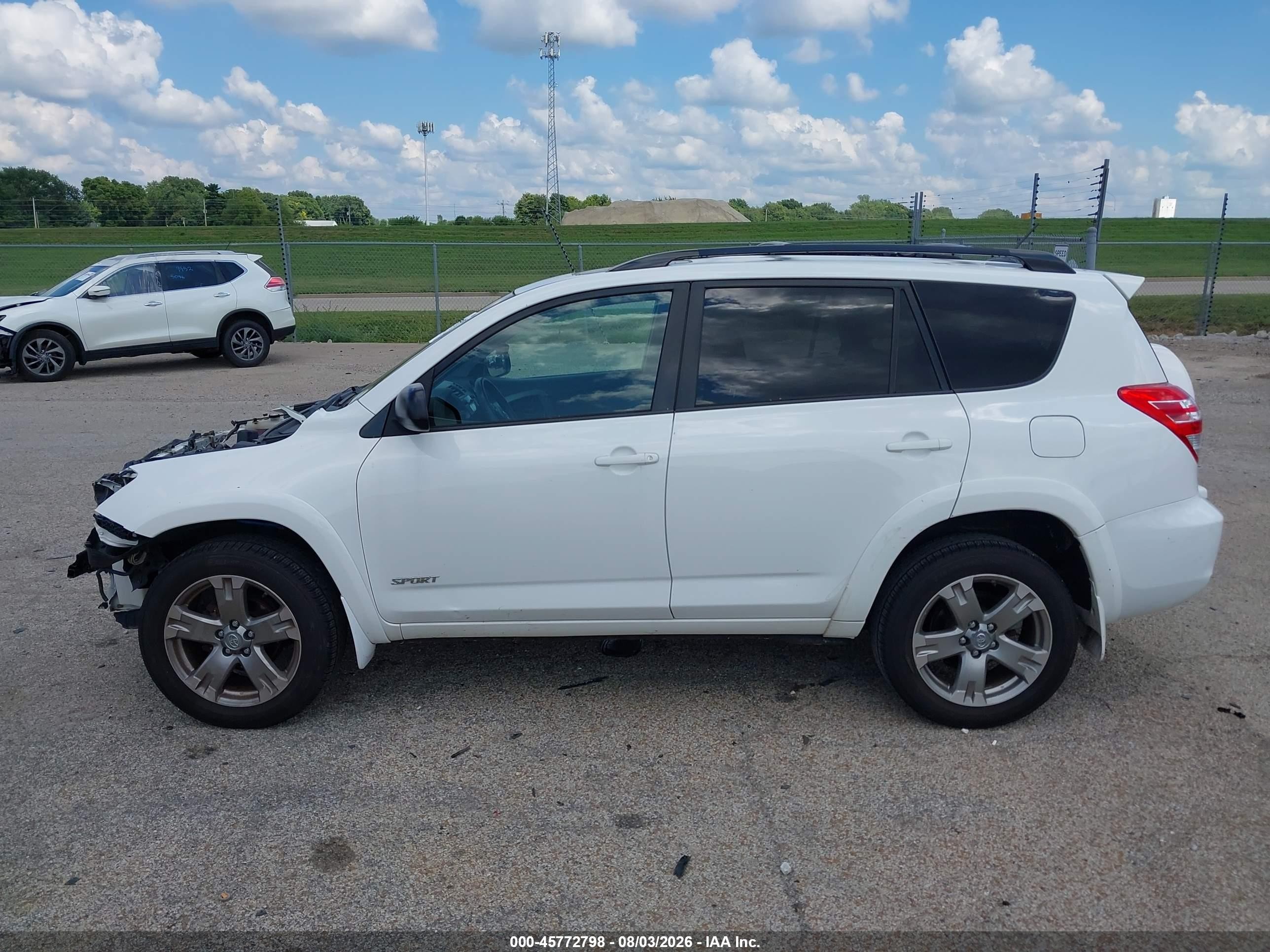 2010 Toyota Rav4 Sport White vin: 2T3WF4DVXAW036488