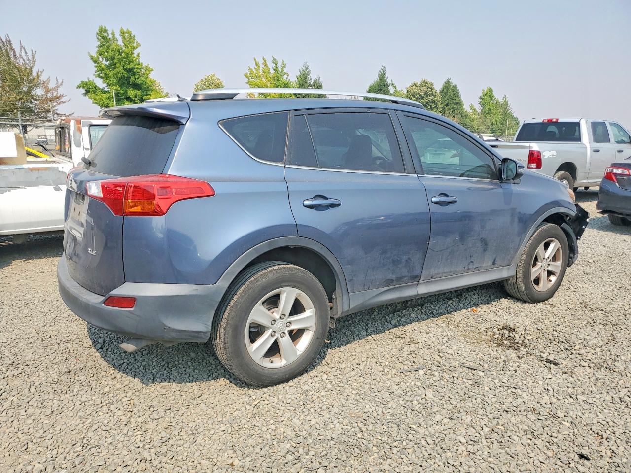 2013 Toyota Rav4 Xle Blue vin: 2T3WFREV0DW062291