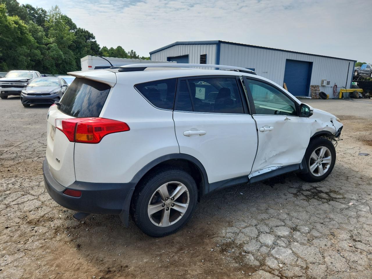 2014 Toyota Rav4 Xle White vin: 2T3WFREV0EW094188