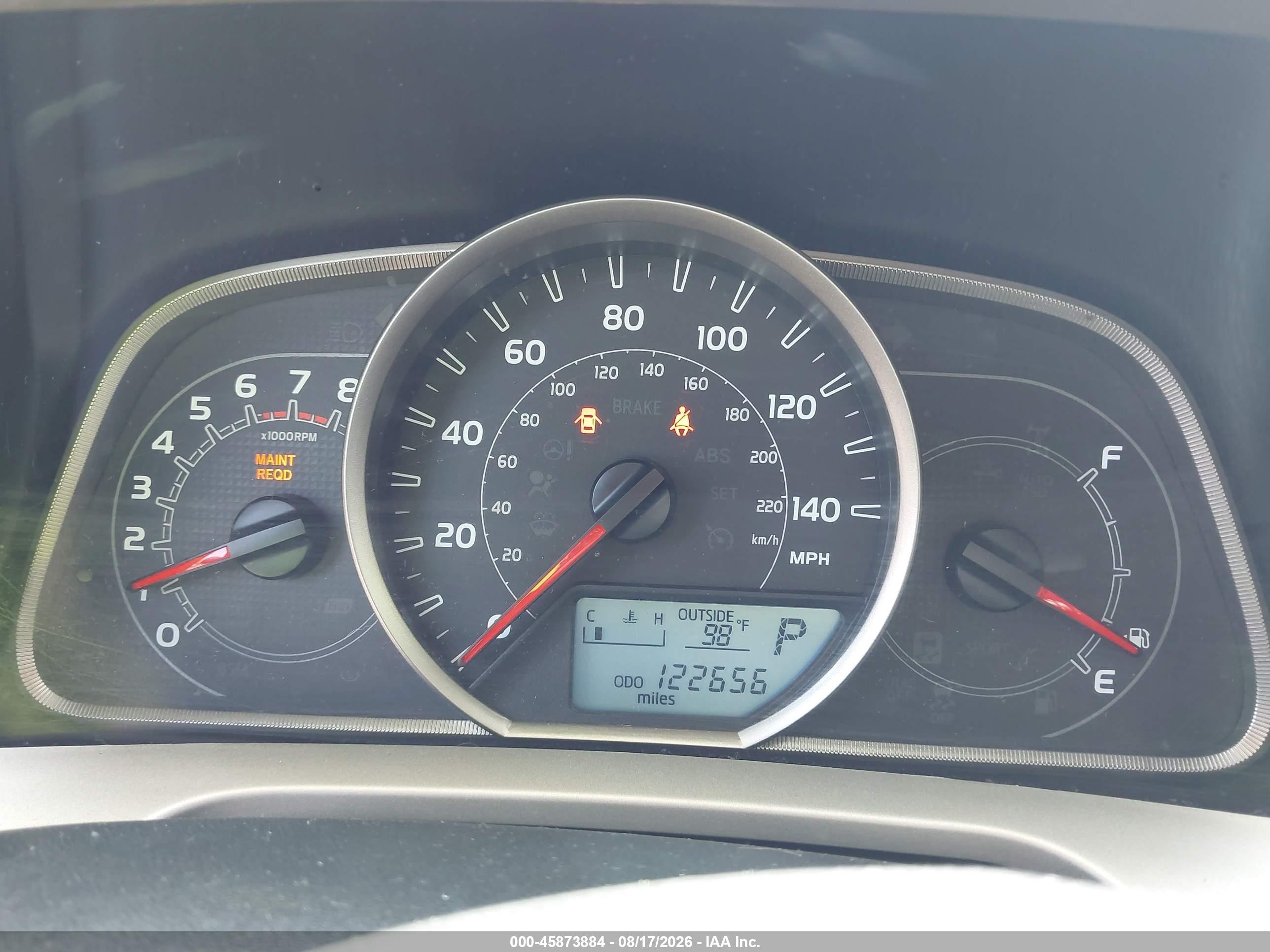 2015 Toyota Rav4 Xle Белый vin: 2T3WFREV0FW146047