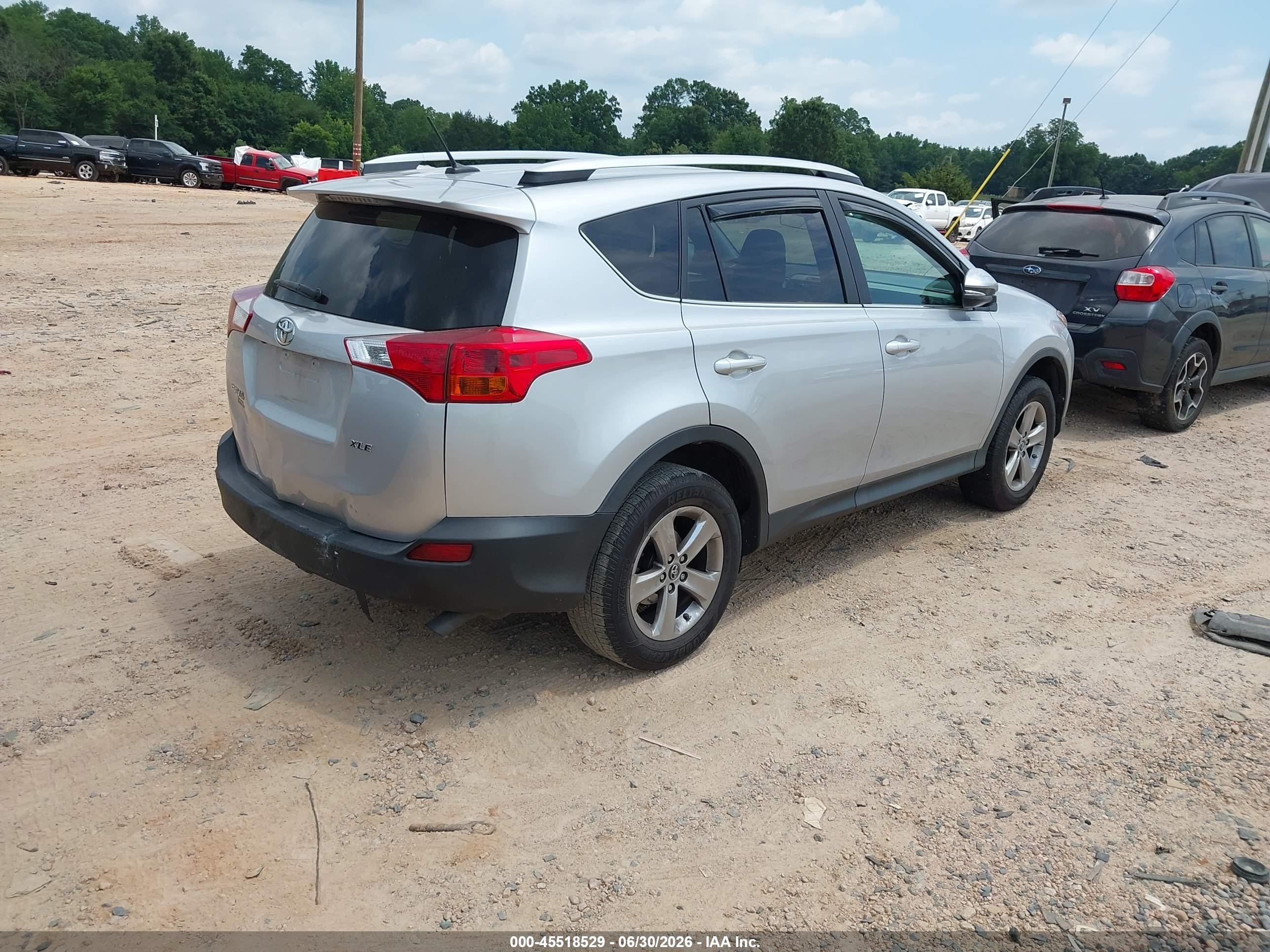 2015 Toyota Rav4 Xle Silver vin: 2T3WFREV0FW232751