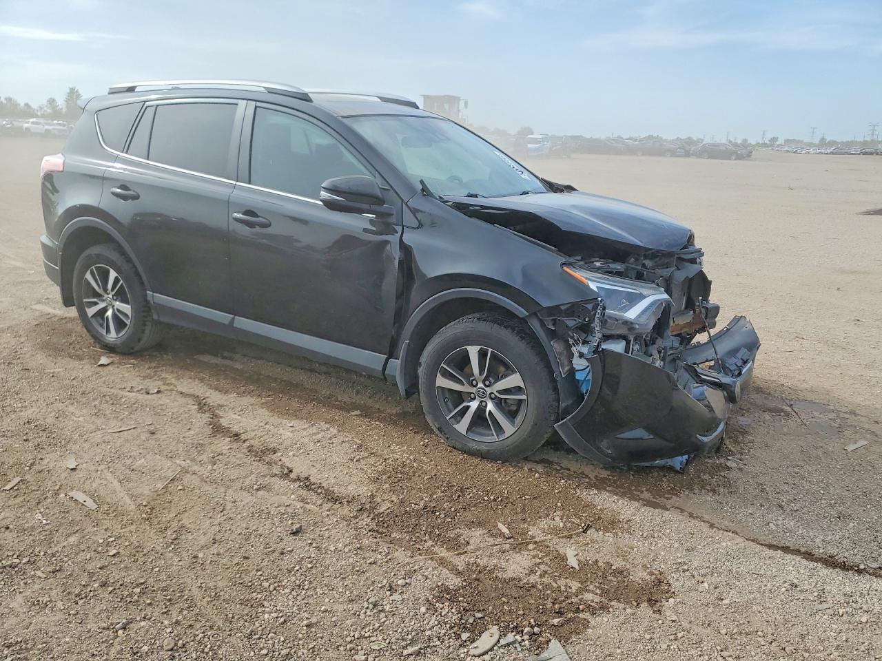 2018 Toyota Rav4 Xle Black vin: 2T3WFREV0JW432442