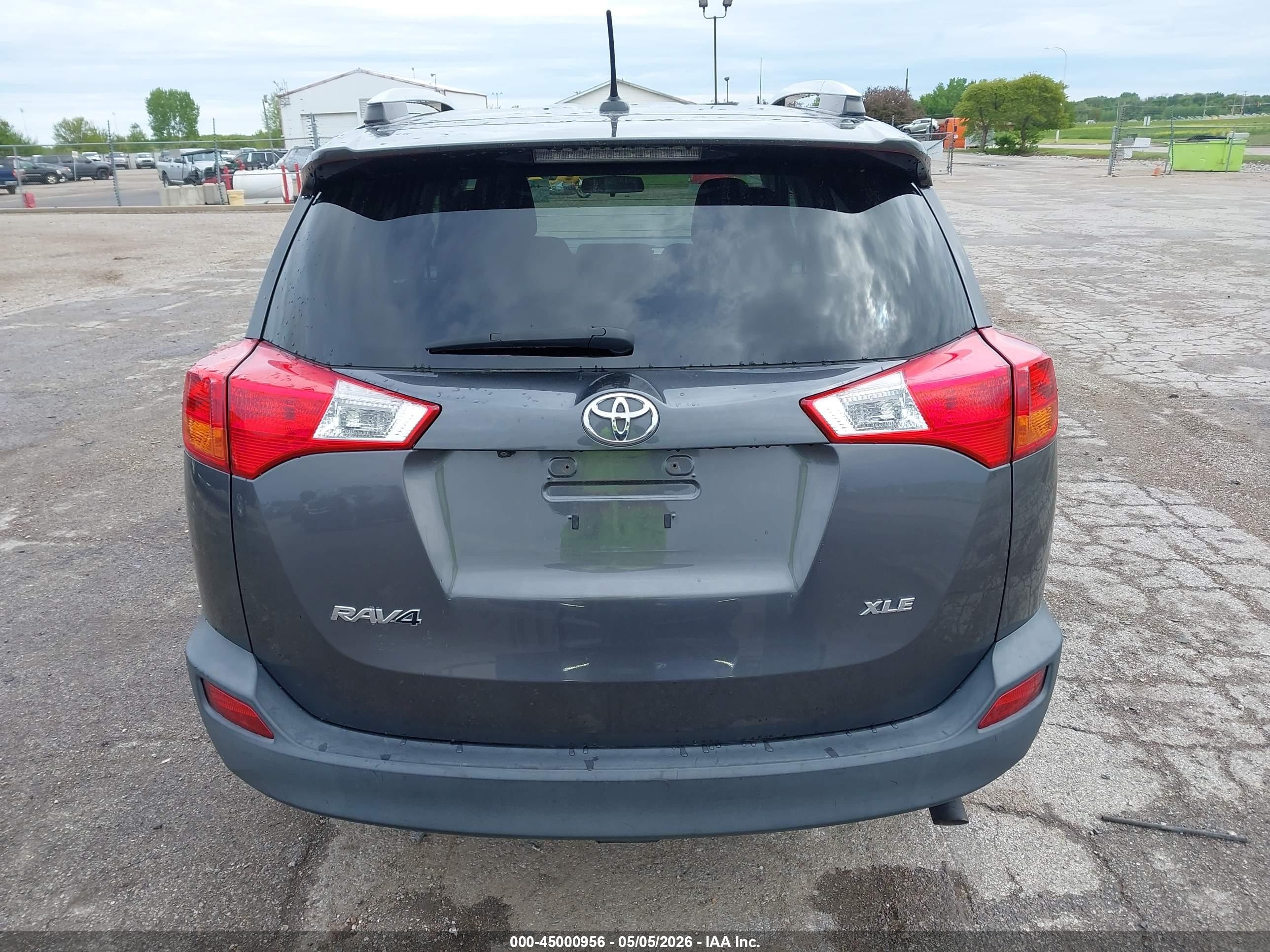 2014 Toyota Rav4 Xle Gray vin: 2T3WFREV1EW098265