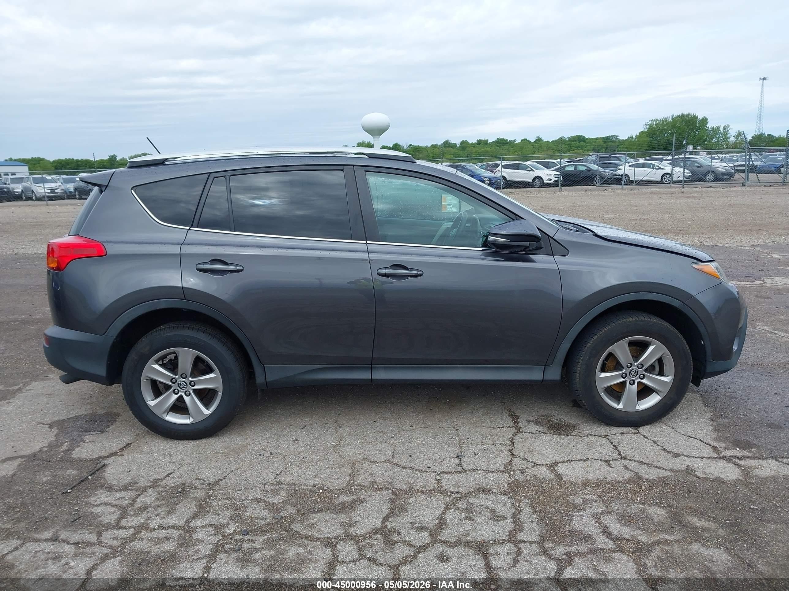 2014 Toyota Rav4 Xle Gray vin: 2T3WFREV1EW098265