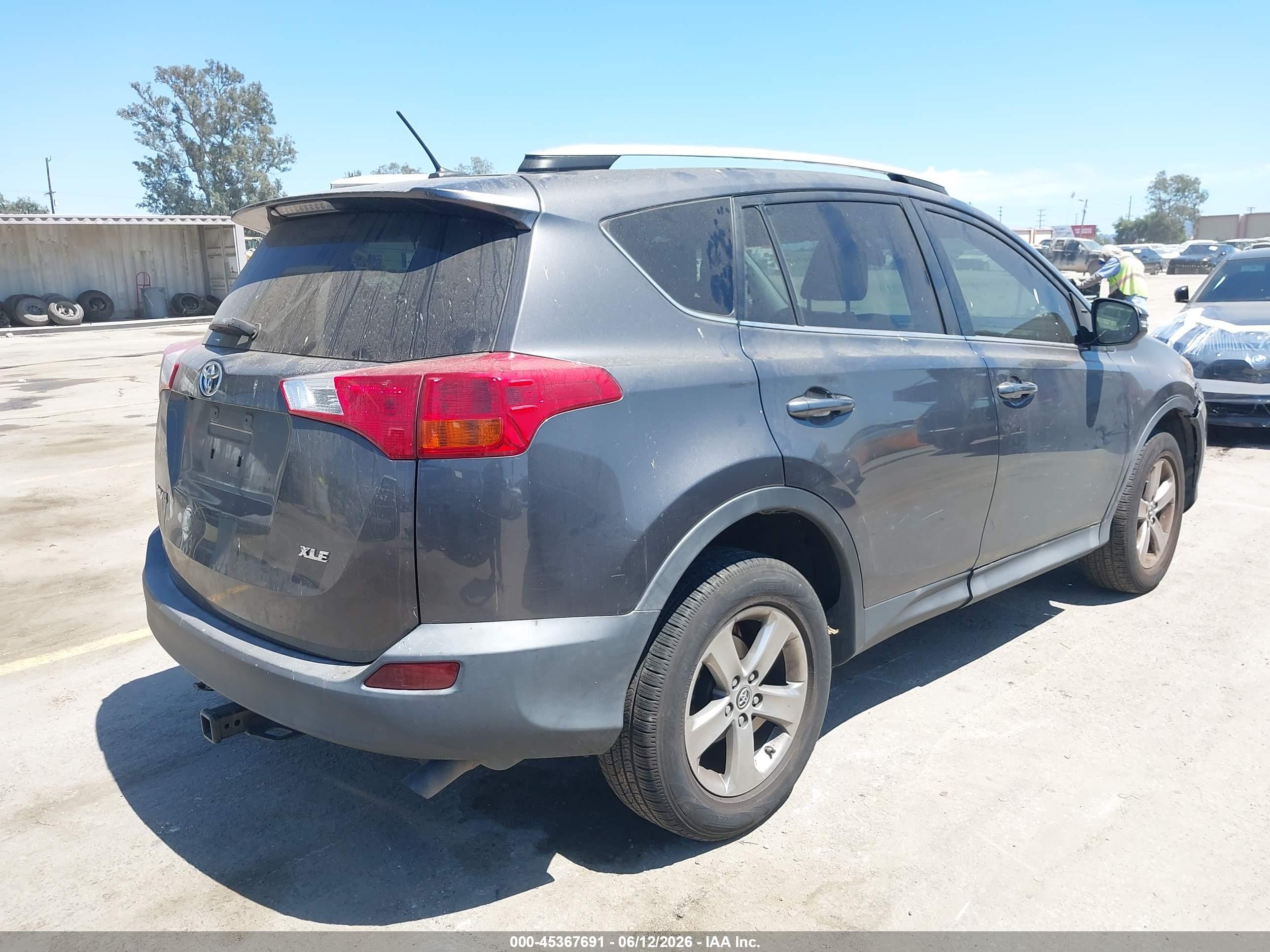 2015 Toyota Rav4 Xle Gray vin: 2T3WFREV1FW151998