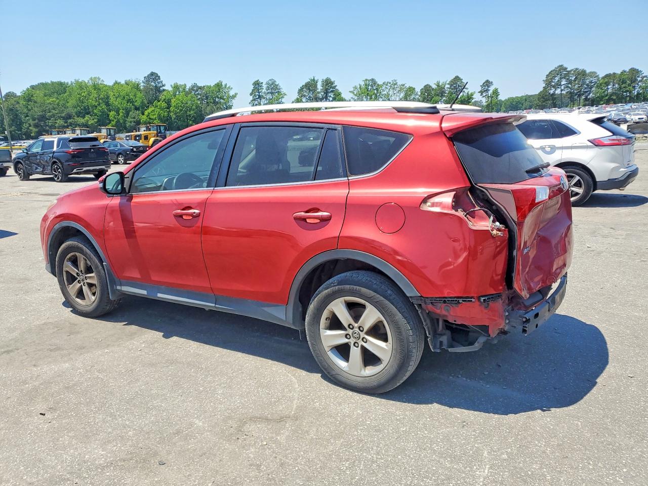 2015 Toyota Rav4 Xle Red vin: 2T3WFREV1FW170017