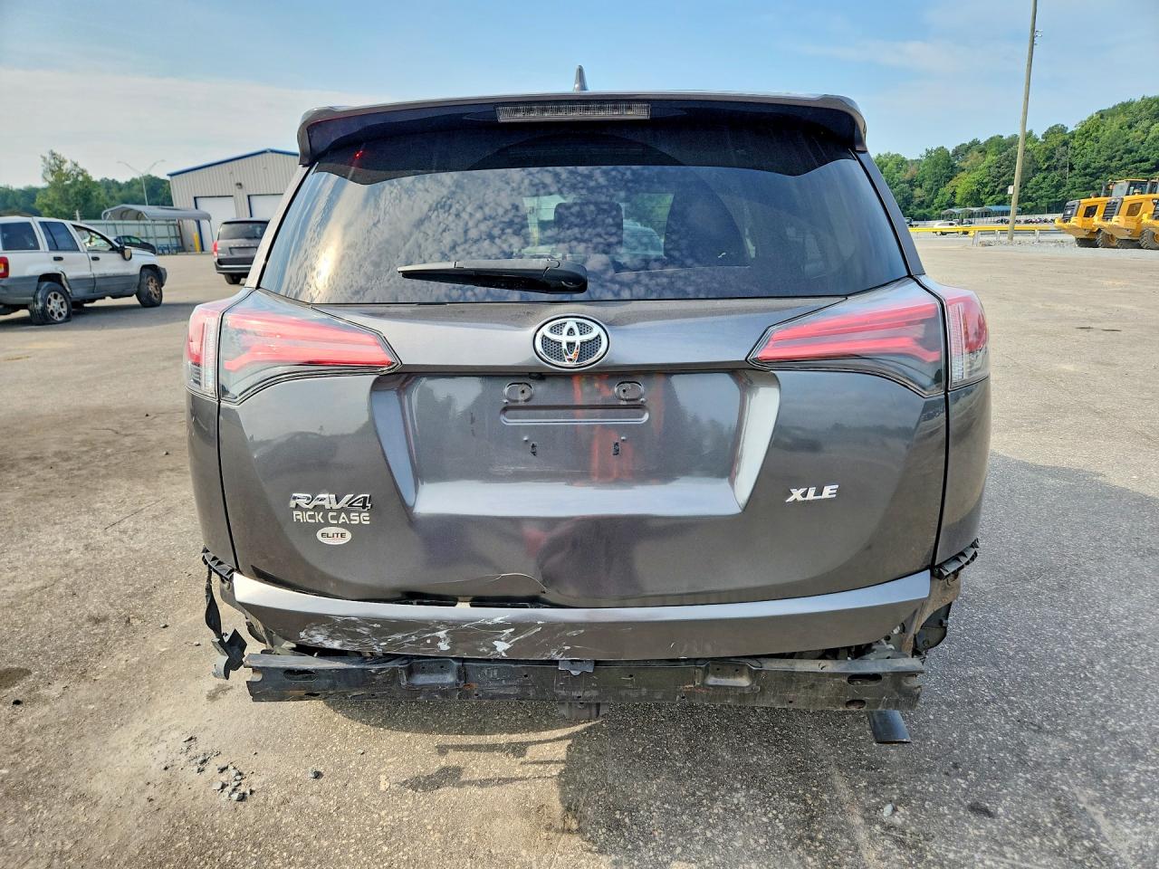 2018 Toyota Rav4 Xle Gray vin: 2T3WFREV1JW477812