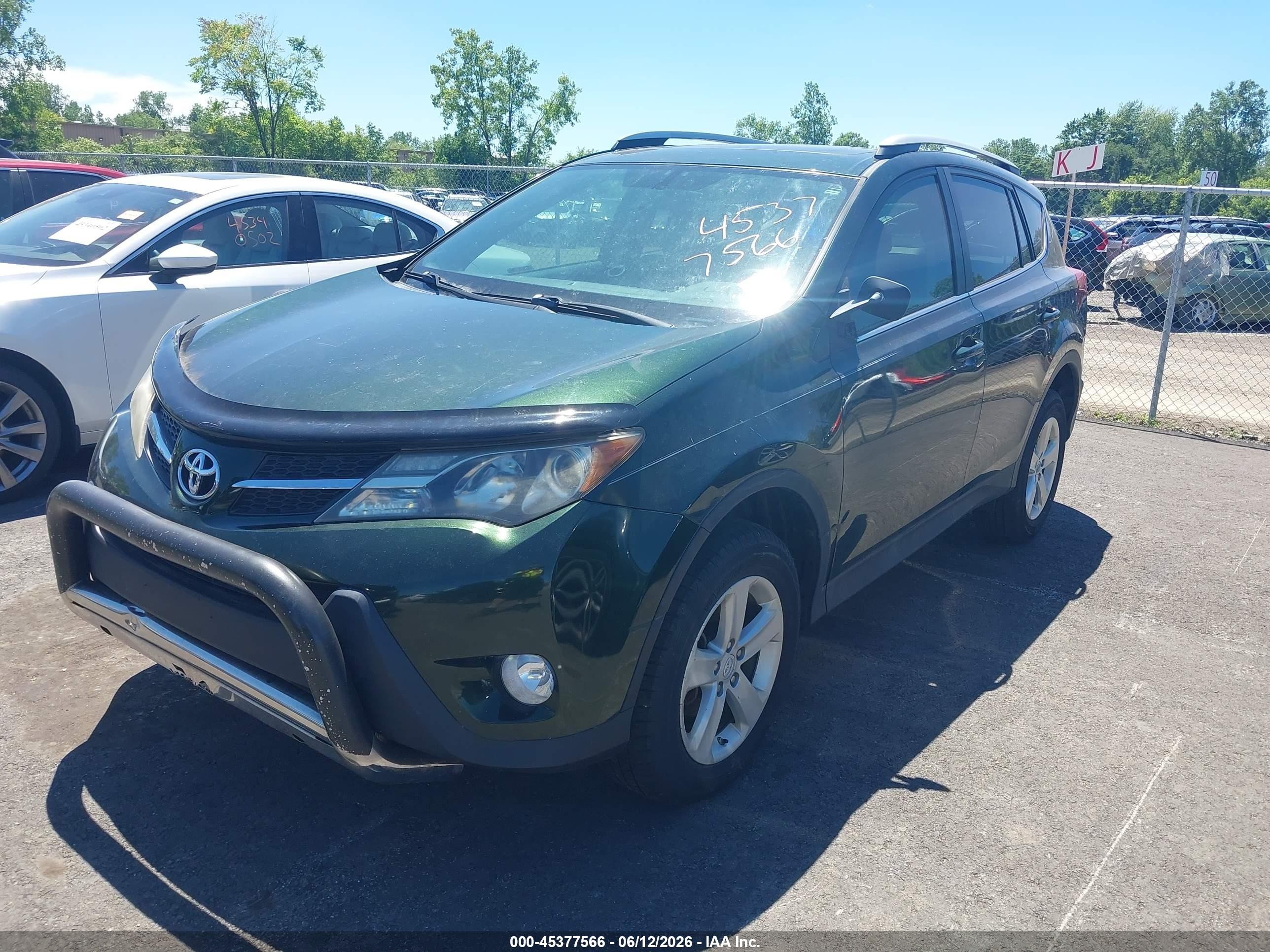 2013 Toyota Rav4 Xle Зеленый vin: 2T3WFREV2DW020494