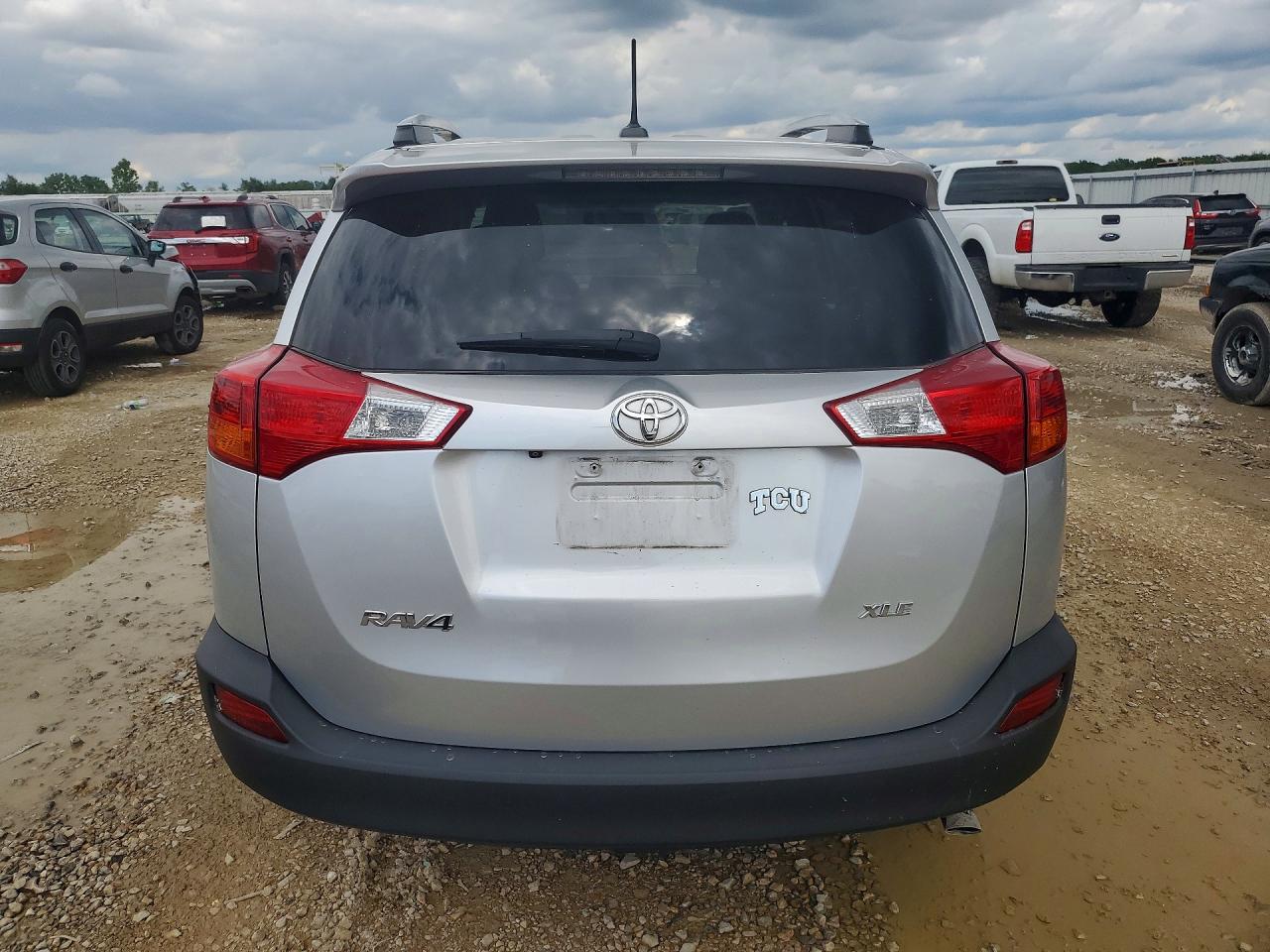 2013 Toyota Rav4 Xle Silver vin: 2T3WFREV2DW044424