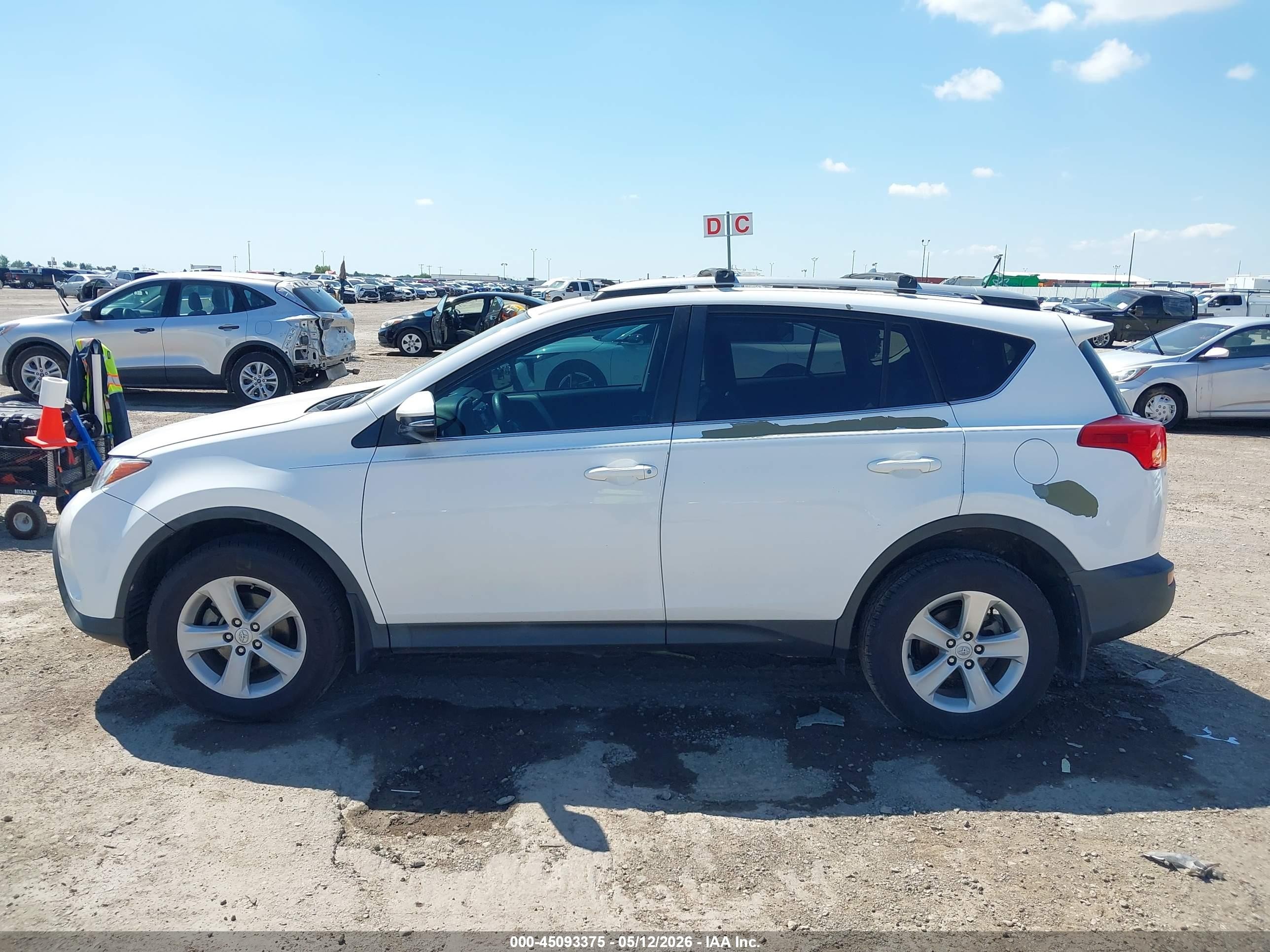 2013 Toyota Rav4 Xle White vin: 2T3WFREV2DW050739