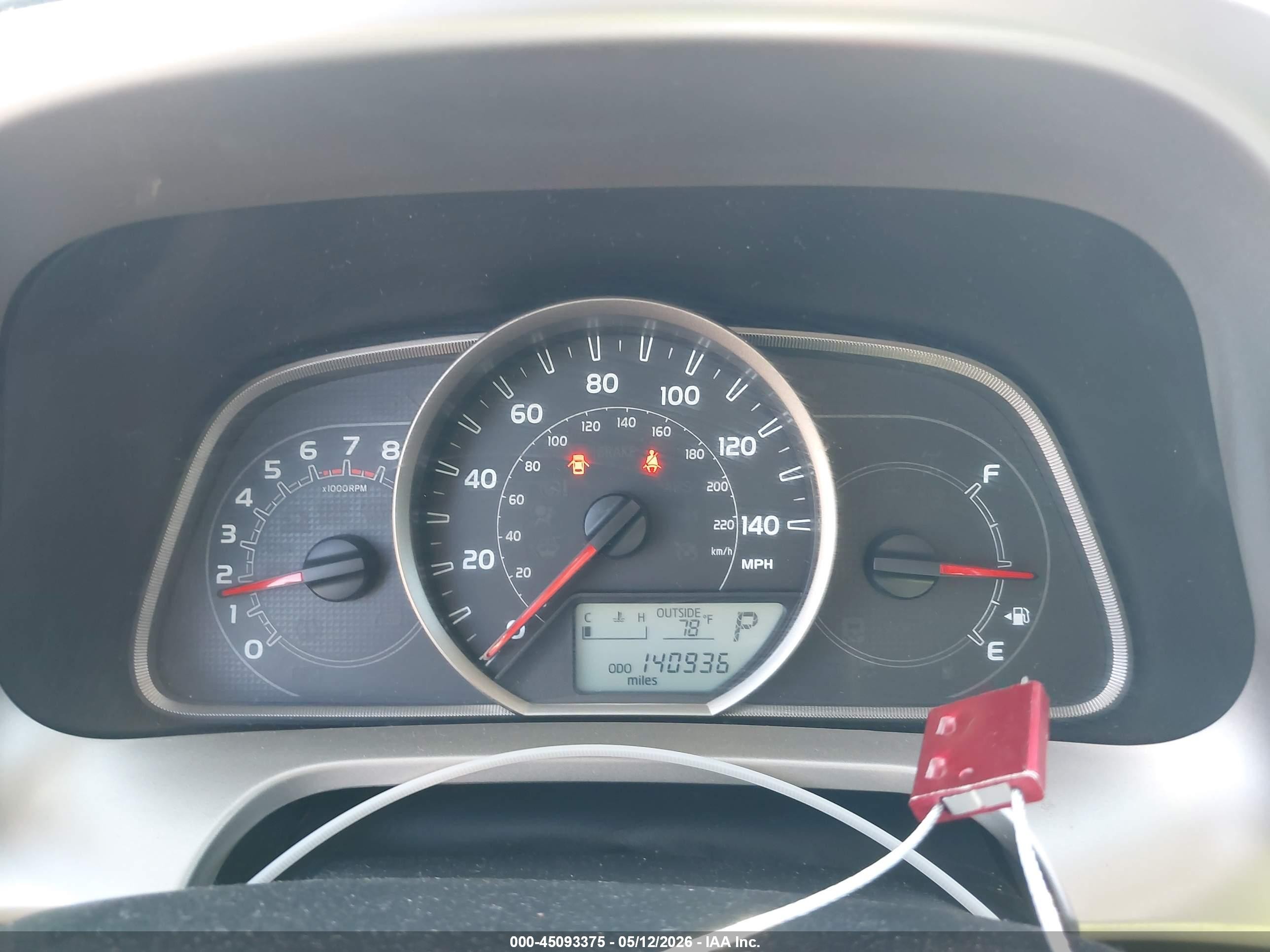 2013 Toyota Rav4 Xle White vin: 2T3WFREV2DW050739