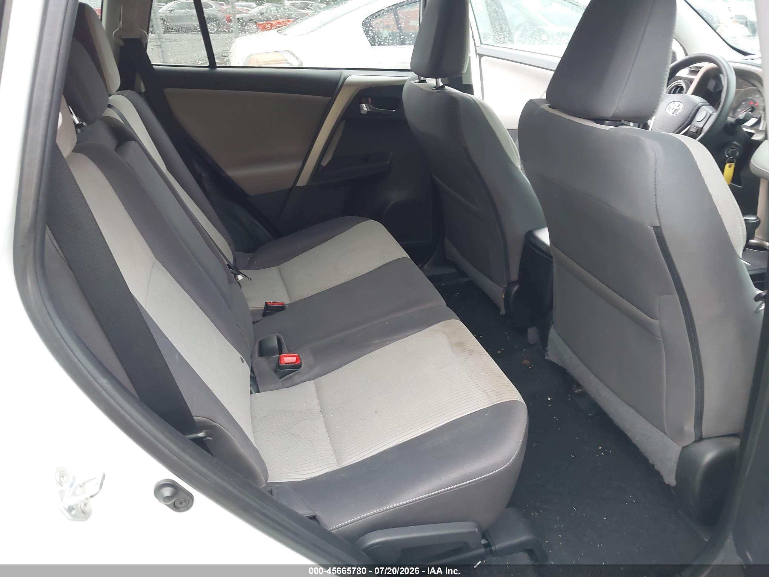 2014 Toyota Rav4 Xle White vin: 2T3WFREV2EW114280