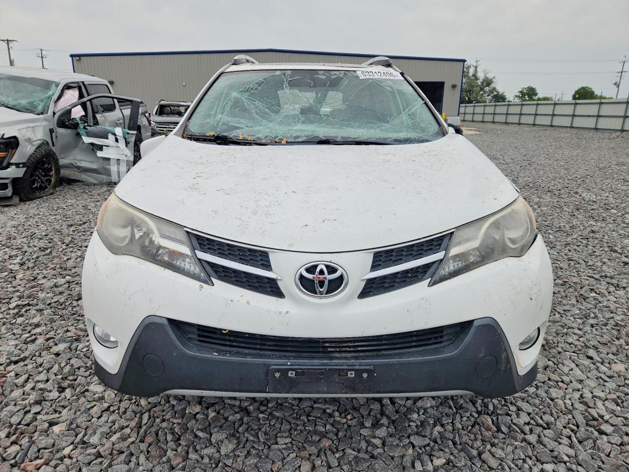 2014 Toyota Rav4 Xle White vin: 2T3WFREV2EW124226