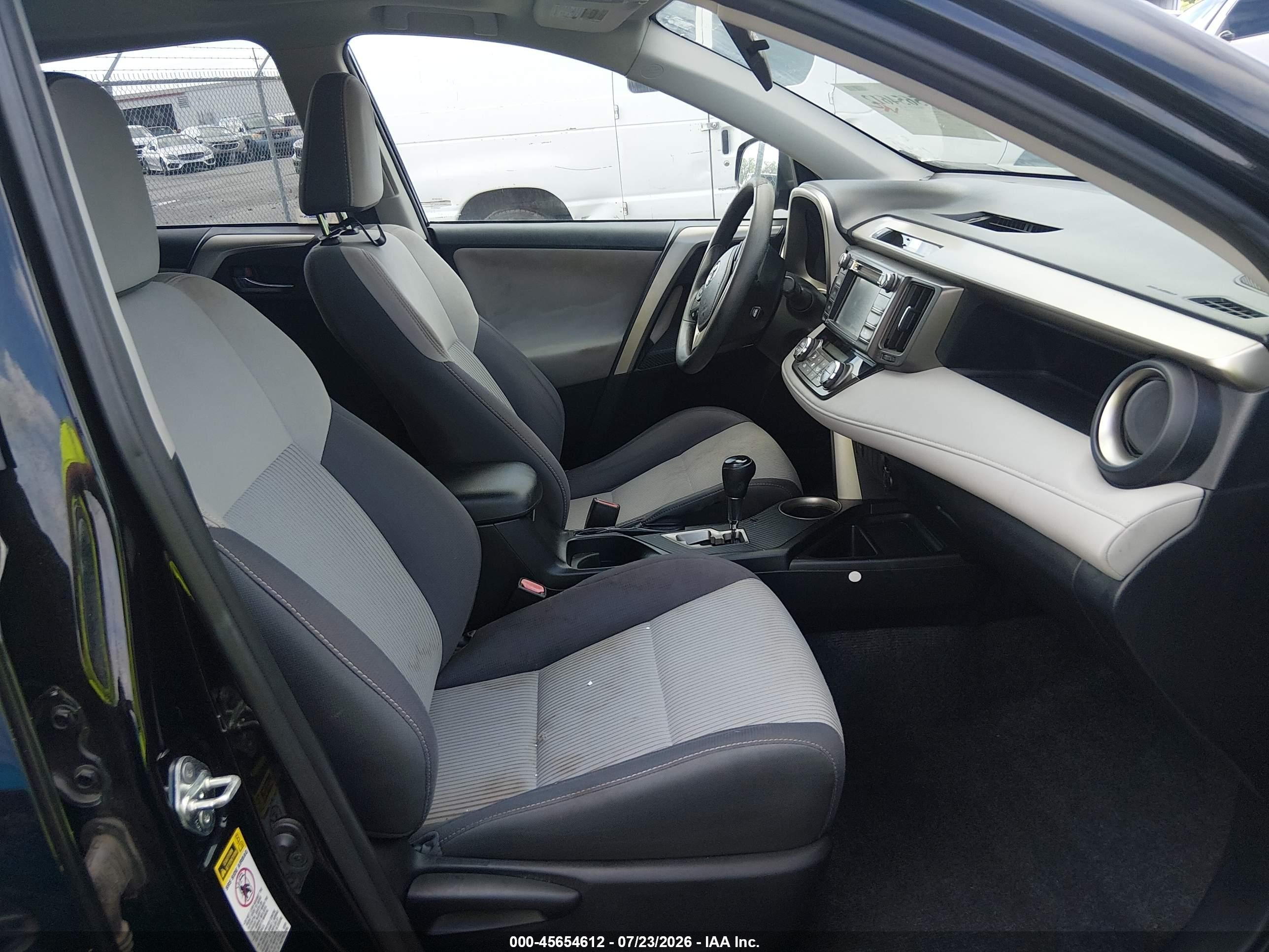 2015 Toyota Rav4 Xle Black vin: 2T3WFREV2FW161648