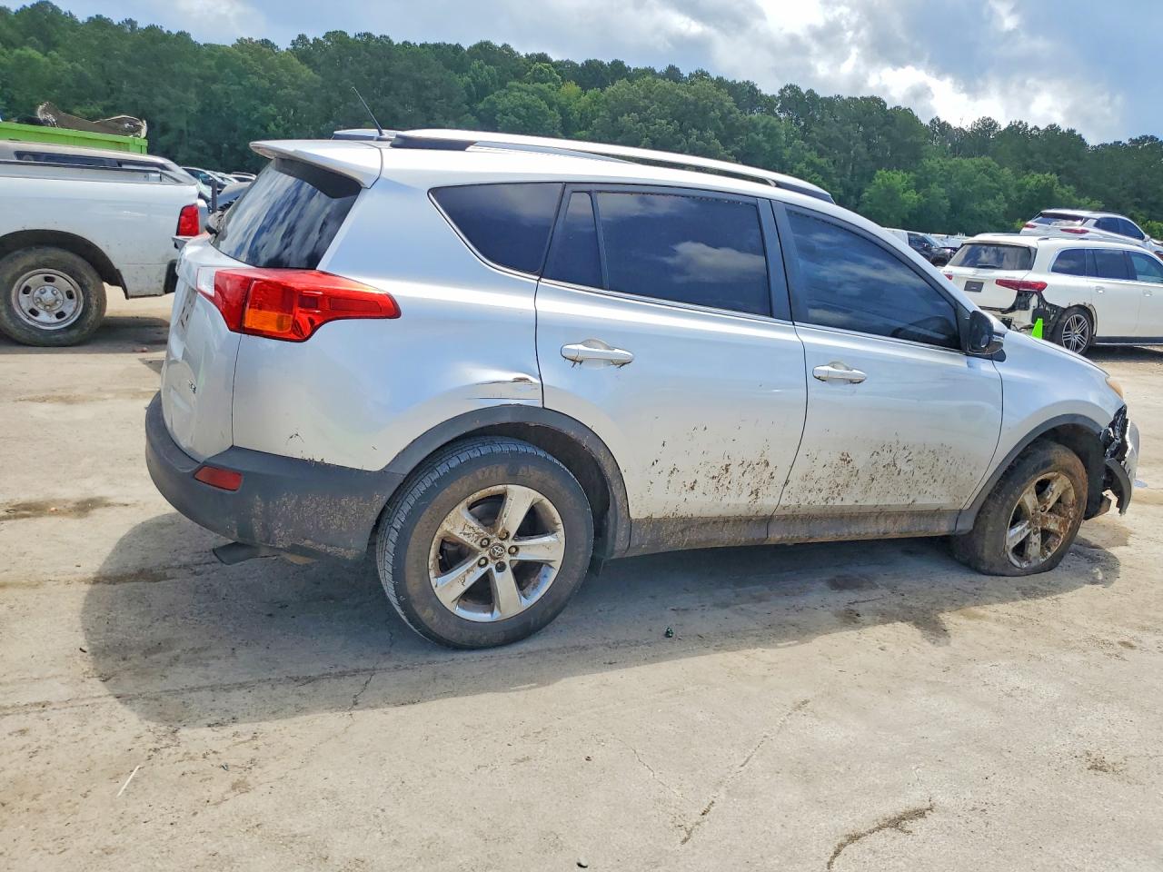 2015 Toyota Rav4 Xle Silver vin: 2T3WFREV2FW164369
