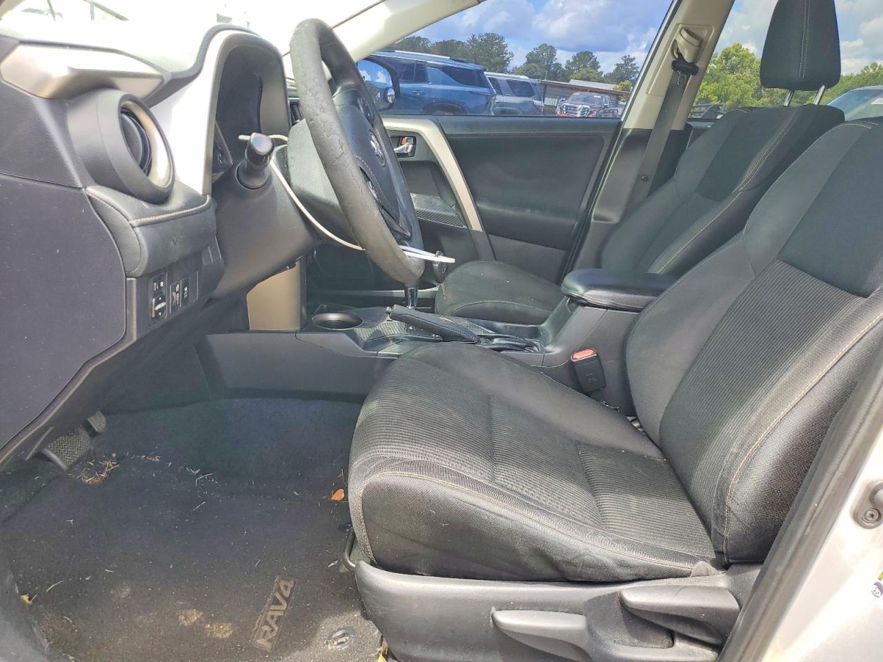 2015 Toyota Rav4 Xle Silver vin: 2T3WFREV2FW164369