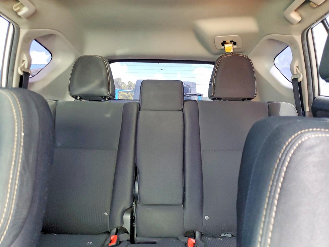 2015 Toyota Rav4 Xle Silver vin: 2T3WFREV2FW164369