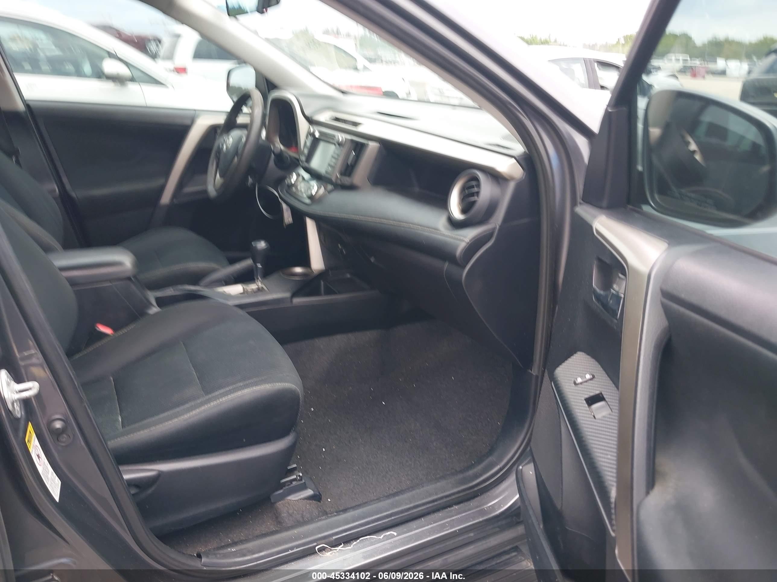 2015 Toyota Rav4 Xle Gray vin: 2T3WFREV2FW198408