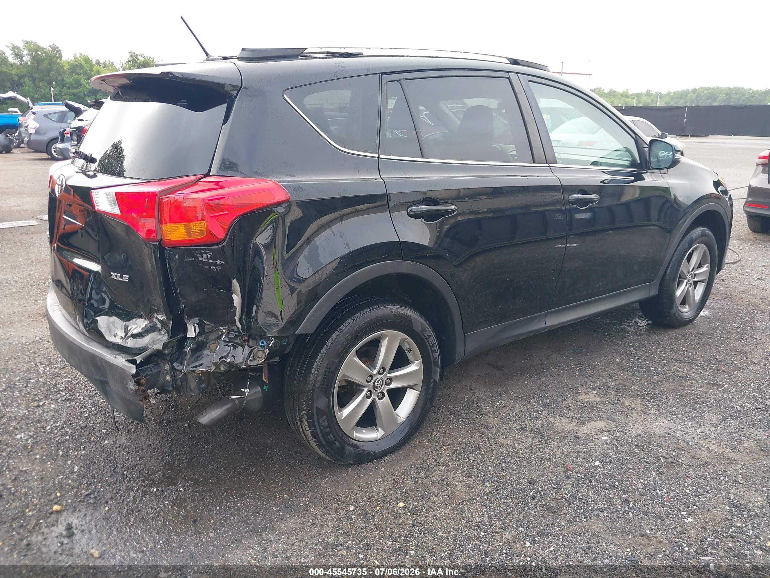 2015 Toyota Rav4 Xle Черный vin: 2T3WFREV2FW205180