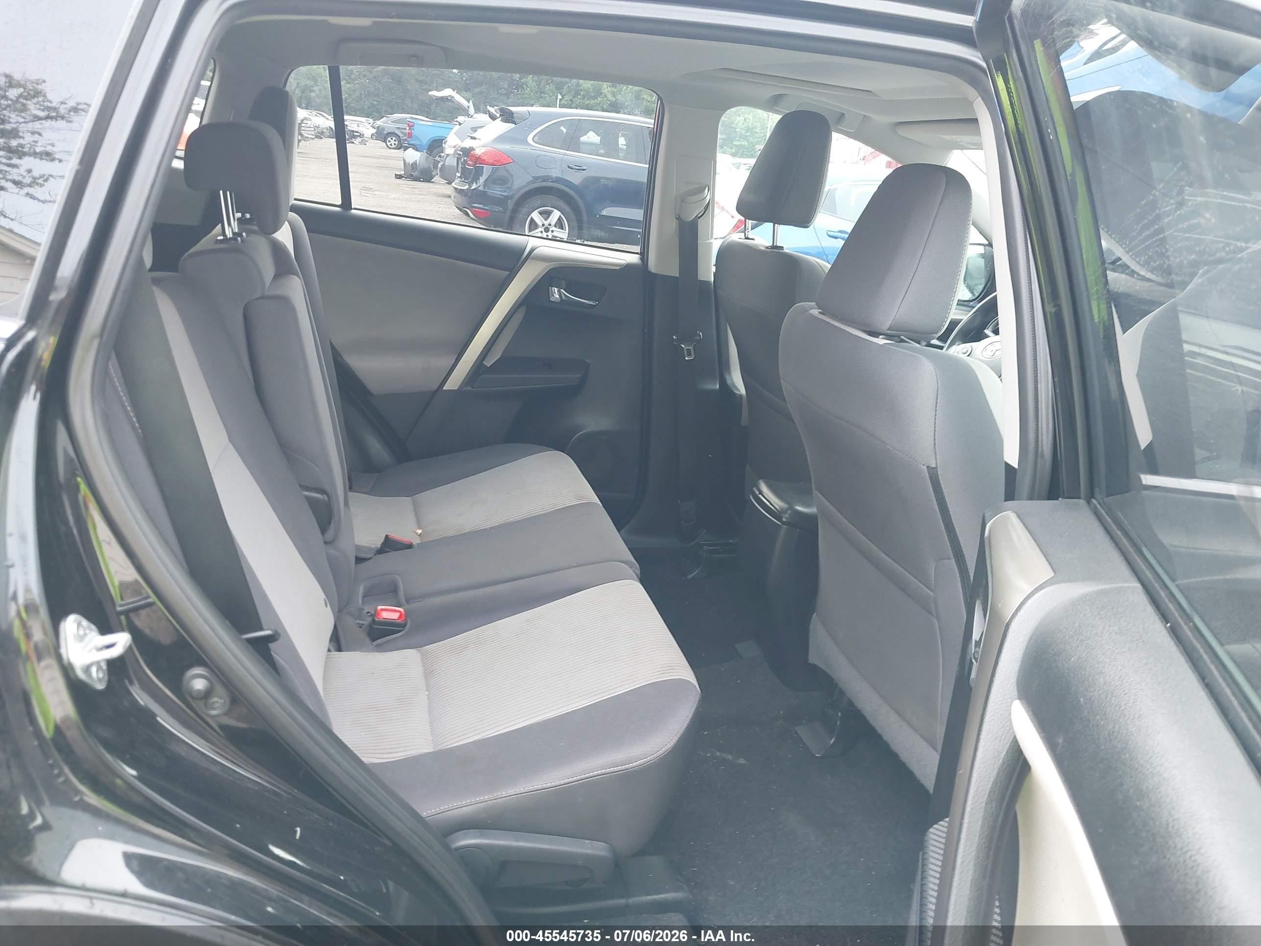 2015 Toyota Rav4 Xle Черный vin: 2T3WFREV2FW205180