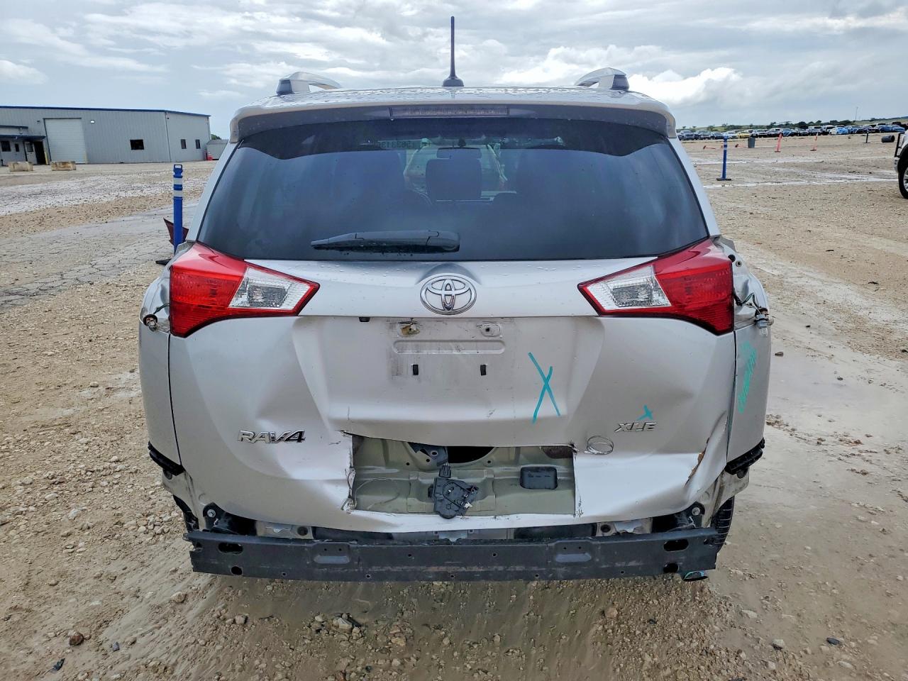 2015 Toyota Rav4 Xle Gray vin: 2T3WFREV2FW224585