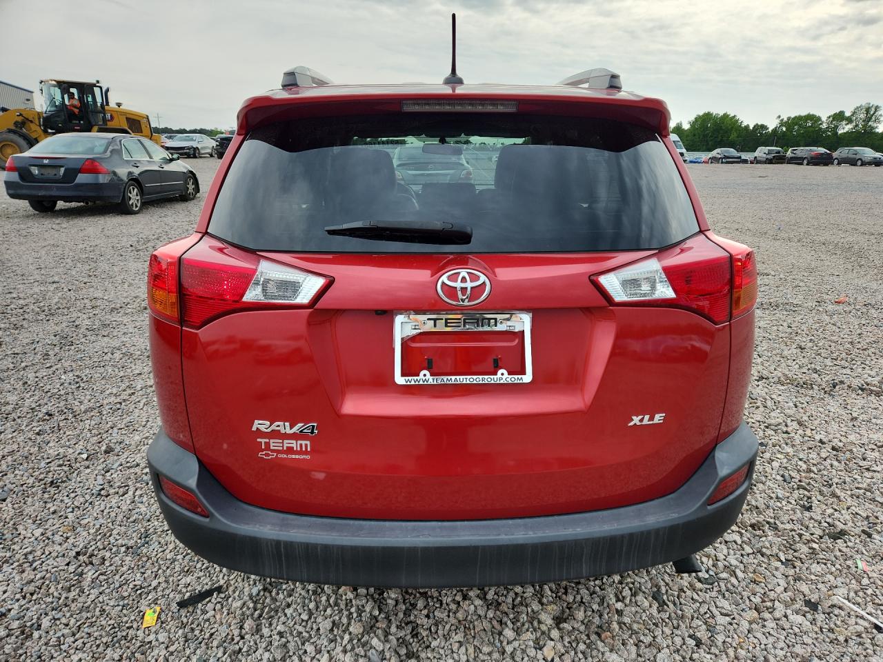 2015 Toyota Rav4 Red vin: 2T3WFREV2FW224697