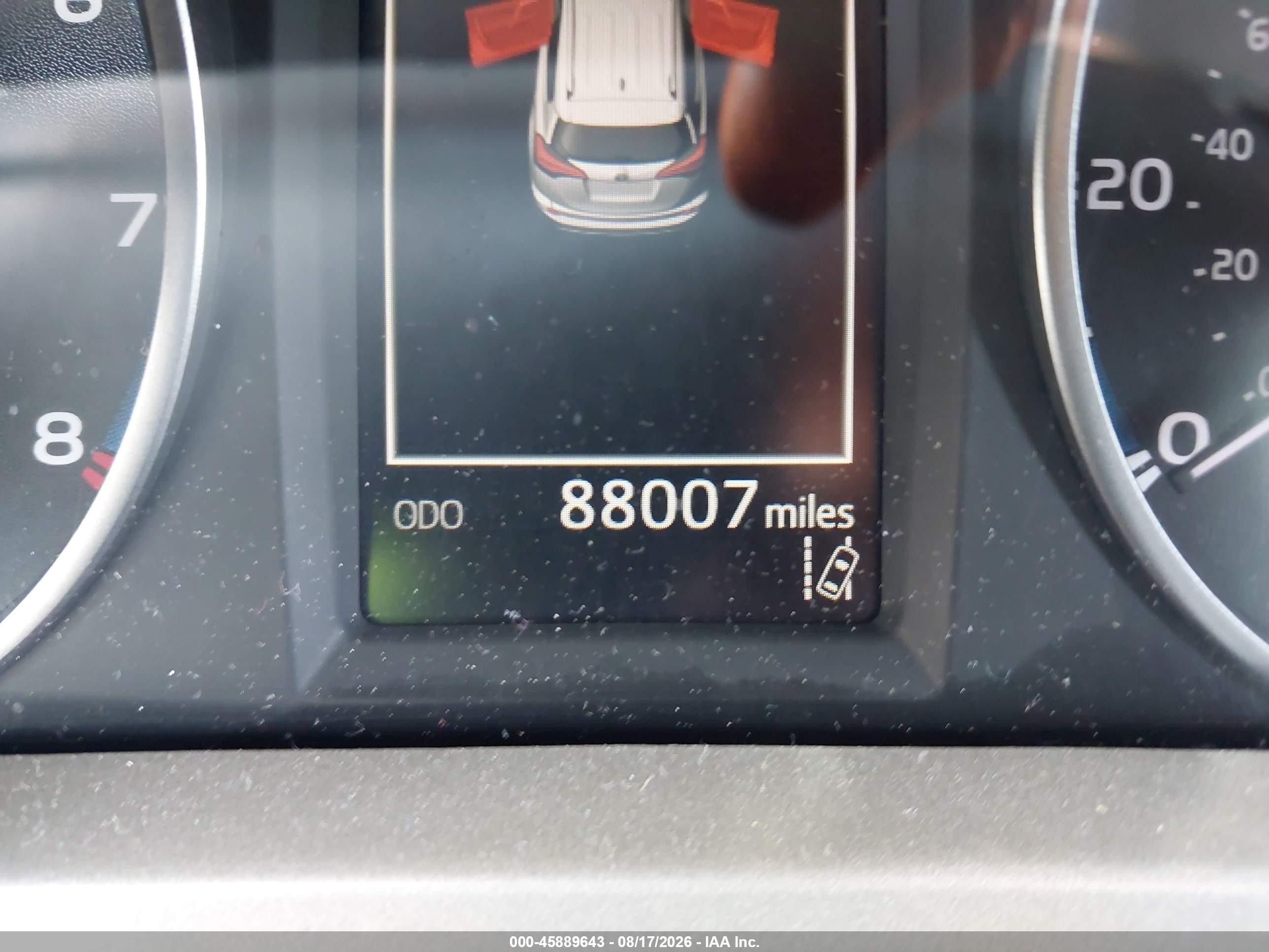 2018 Toyota Rav4 Xle Silver vin: 2T3WFREV2JW456273