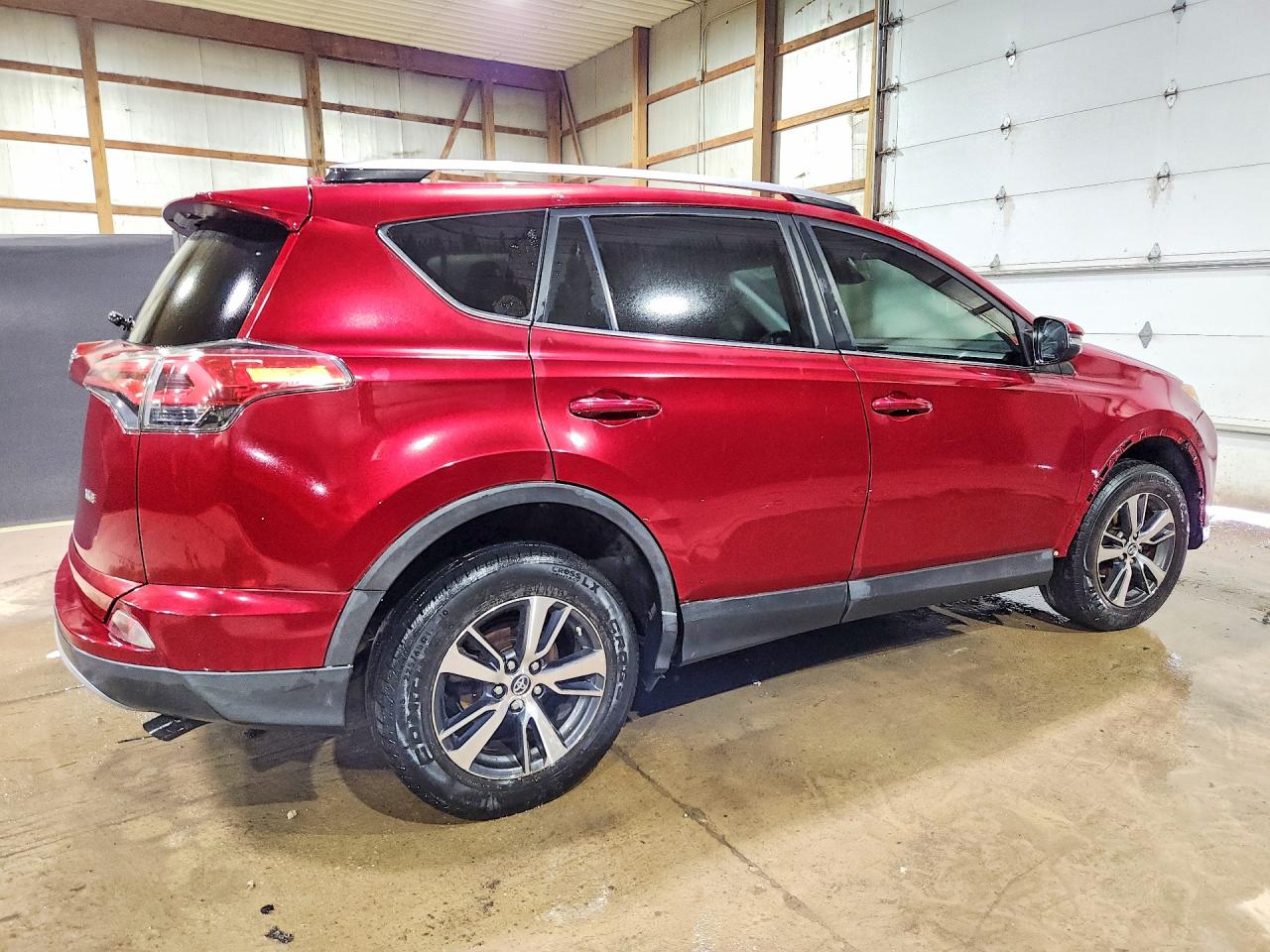 2018 Toyota Rav4 Xle Maroon vin: 2T3WFREV2JW474918
