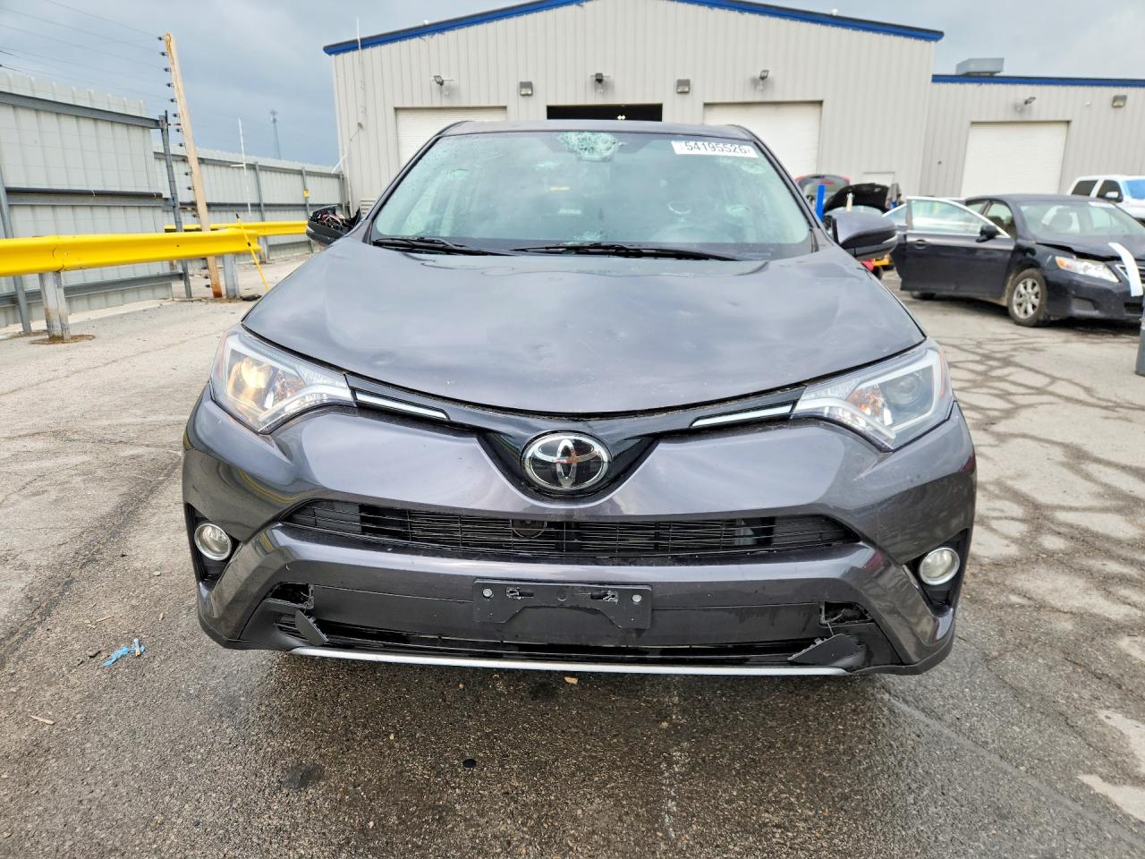 2018 Toyota Rav4 Xle Gray vin: 2T3WFREV2JW477446