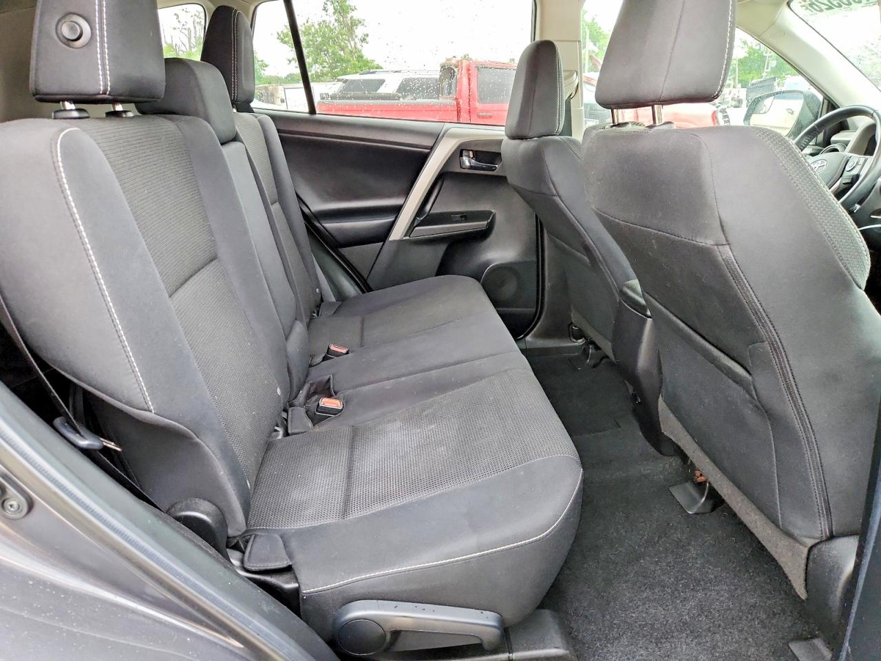 2018 Toyota Rav4 Xle Gray vin: 2T3WFREV2JW477446