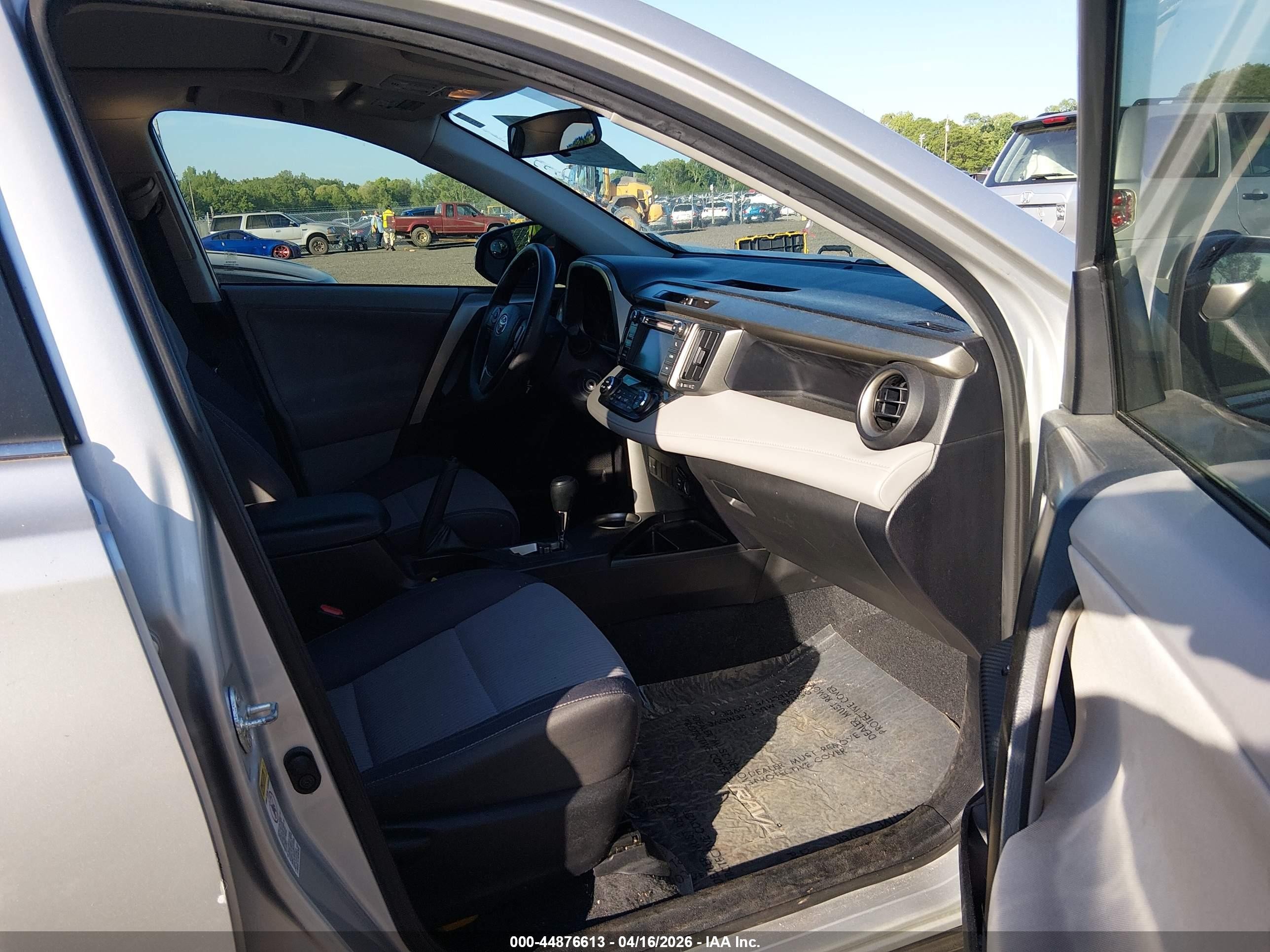 2013 Toyota Rav4 Xle Silver vin: 2T3WFREV3DW016017