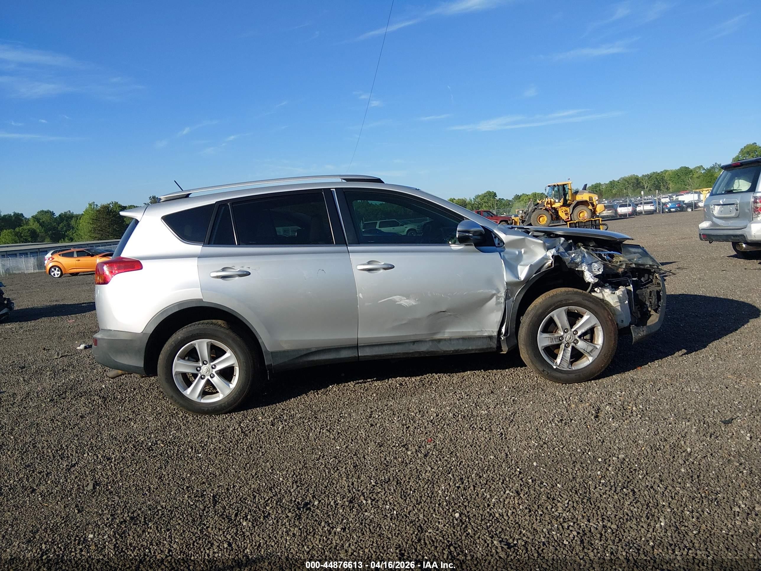 2013 Toyota Rav4 Xle Silver vin: 2T3WFREV3DW016017