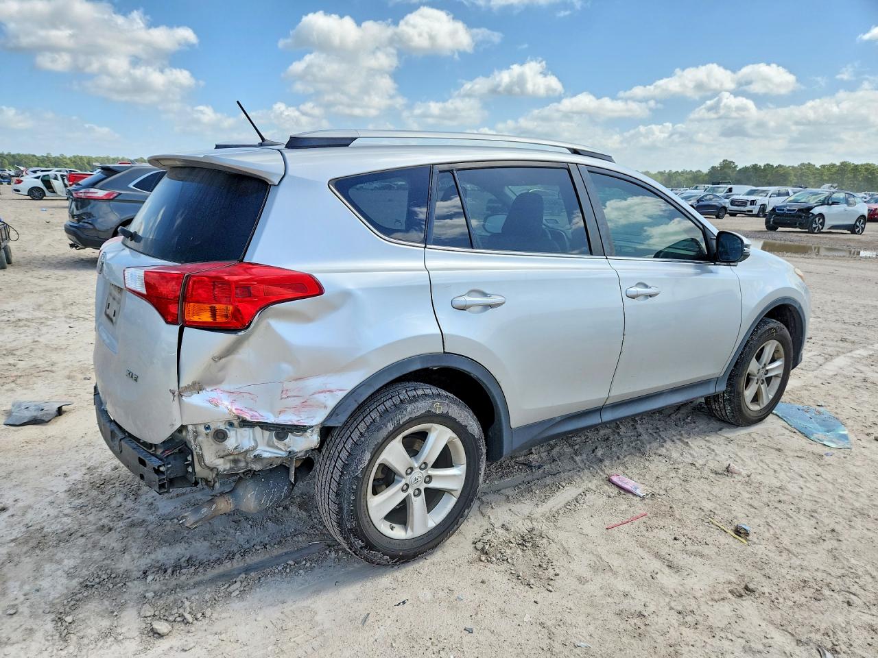 2014 Toyota Rav4 Xle Silver vin: 2T3WFREV3EW123487