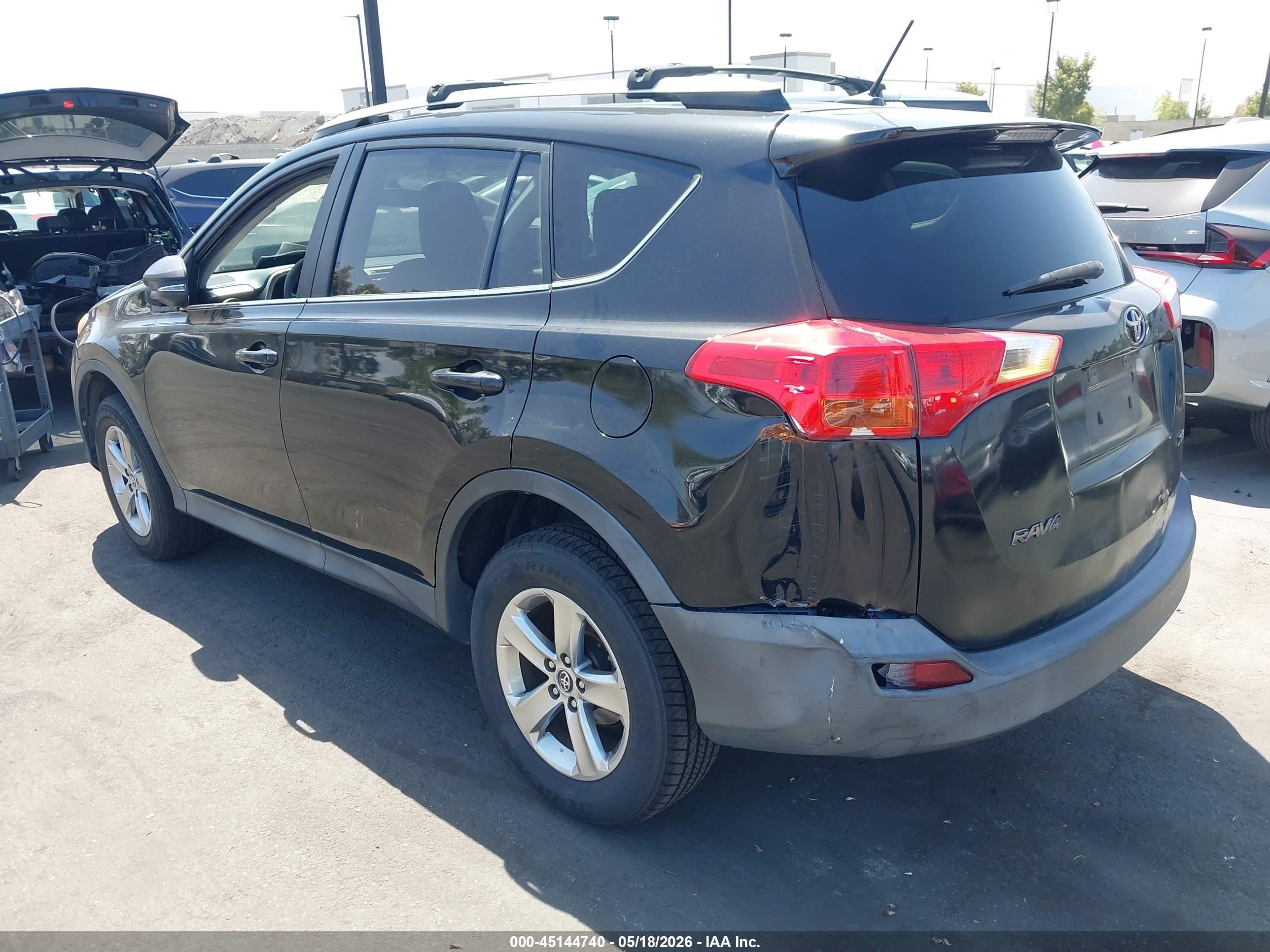 2015 Toyota Rav4 Xle Black vin: 2T3WFREV3FW157883