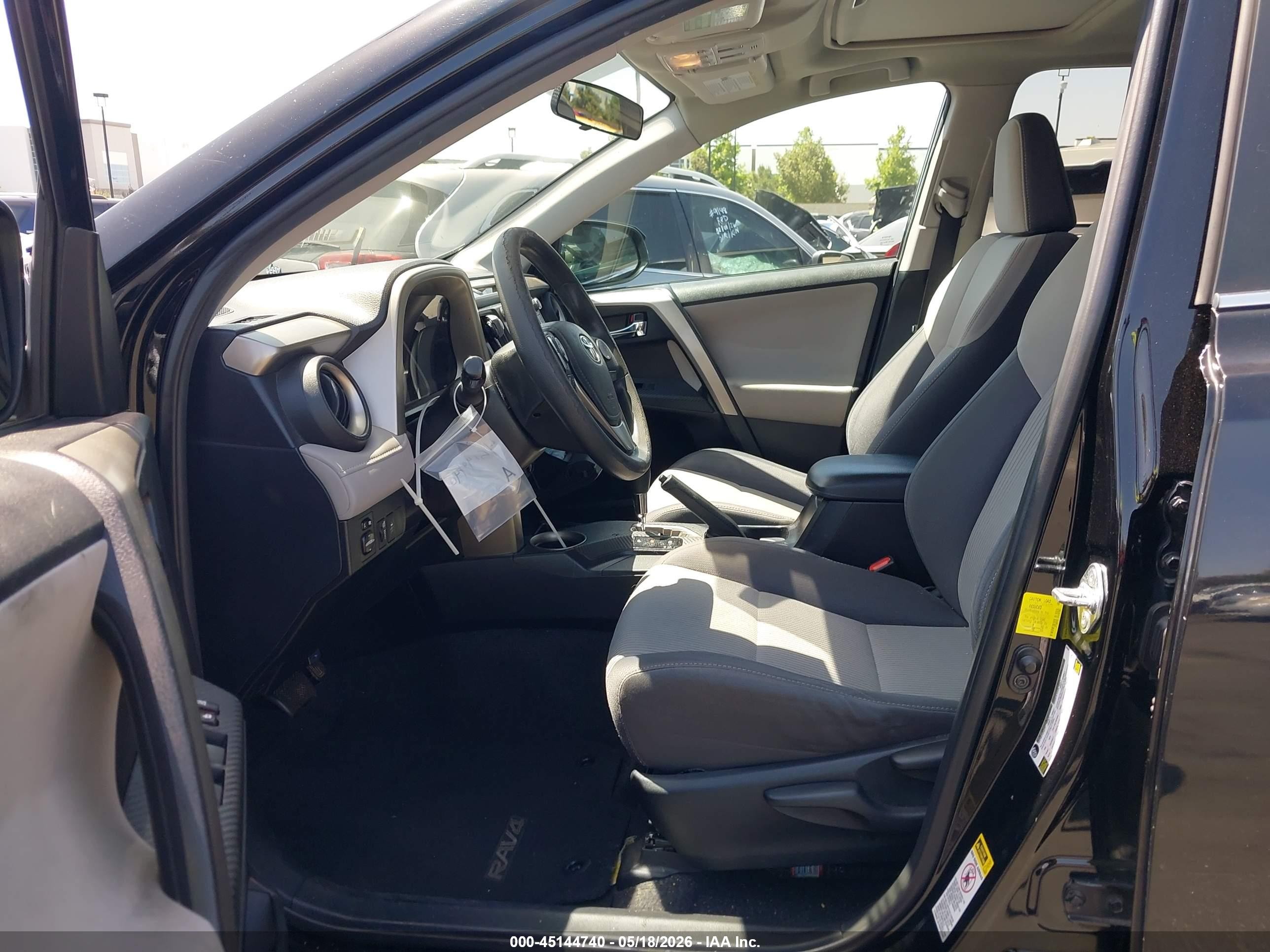 2015 Toyota Rav4 Xle Black vin: 2T3WFREV3FW157883