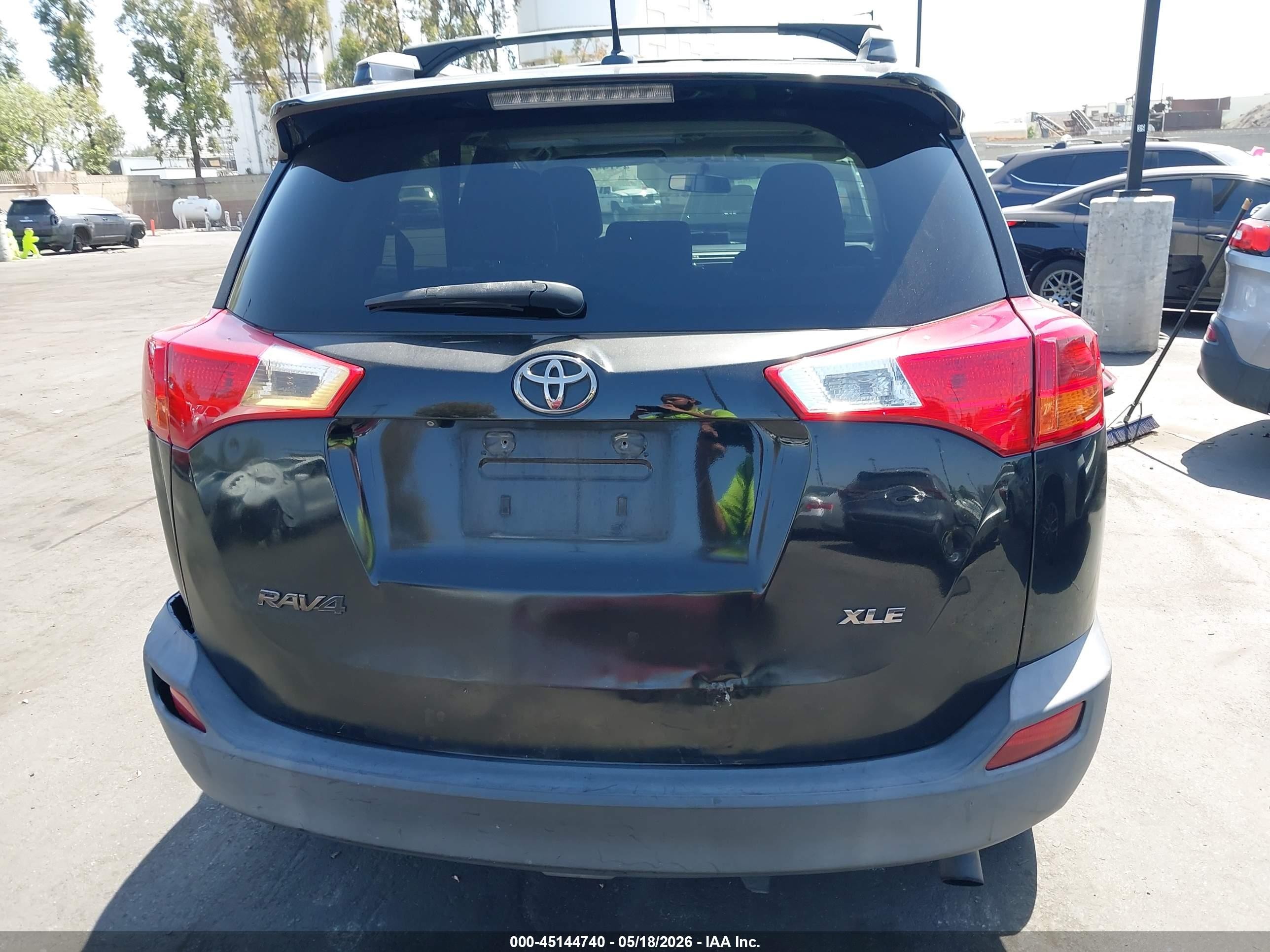 2015 Toyota Rav4 Xle Black vin: 2T3WFREV3FW157883