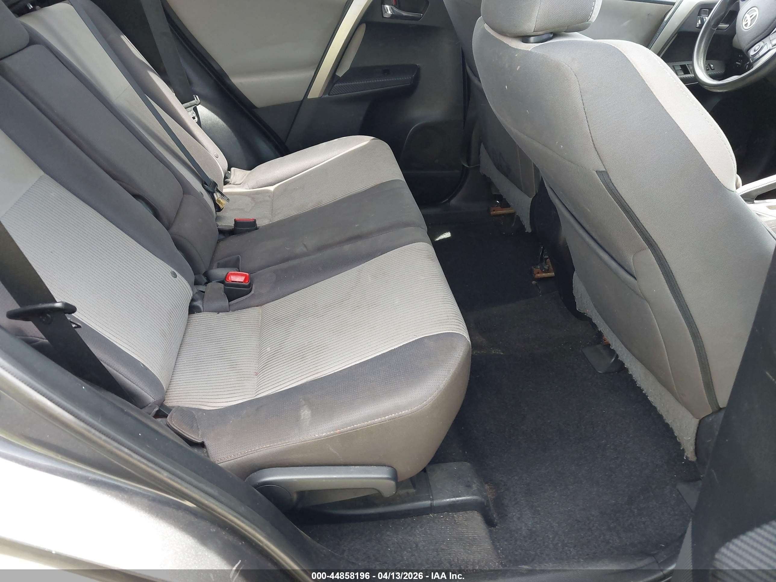 2015 Toyota Rav4 Xle Gray vin: 2T3WFREV3FW177602