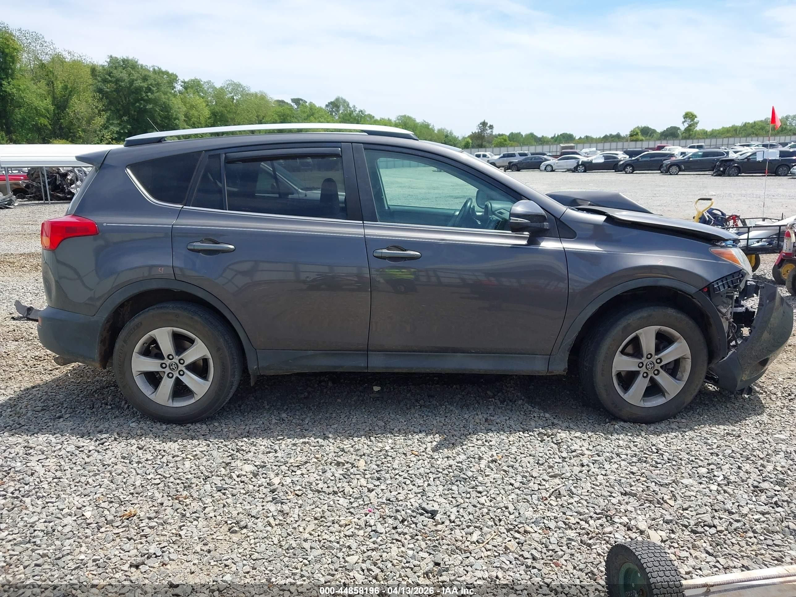 2015 Toyota Rav4 Xle Gray vin: 2T3WFREV3FW177602