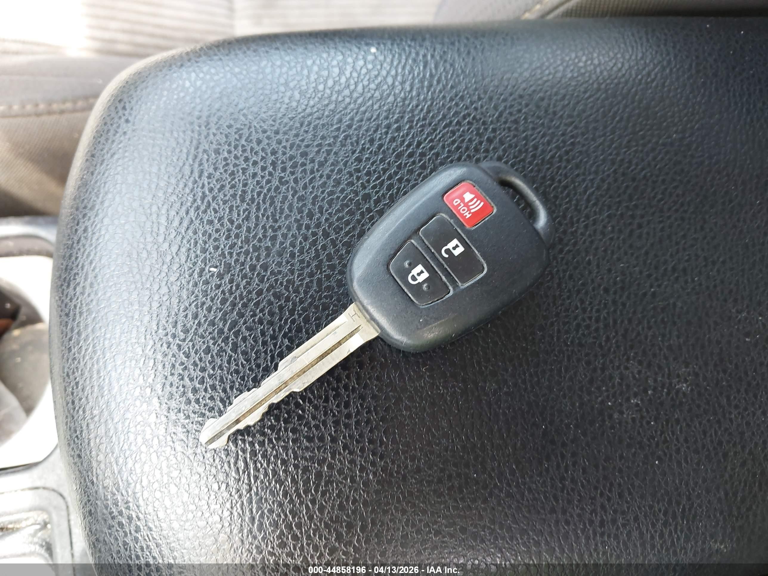 2015 Toyota Rav4 Xle Gray vin: 2T3WFREV3FW177602