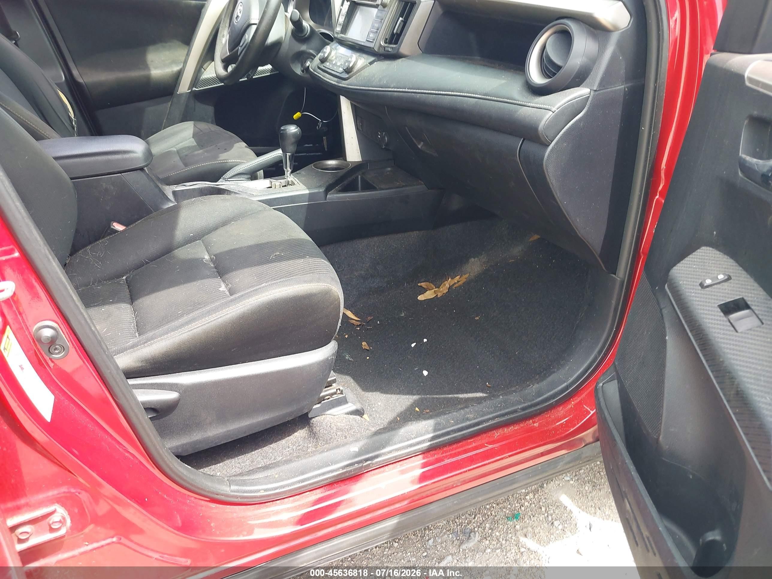 2015 Toyota Rav4 Xle Red vin: 2T3WFREV3FW182007