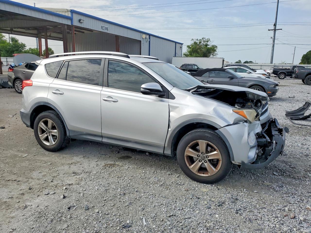 2015 Toyota Rav4 Xle Silver vin: 2T3WFREV3FW193623