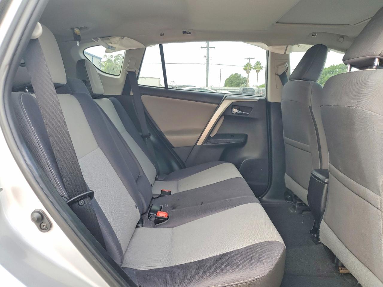 2015 Toyota Rav4 Xle Silver vin: 2T3WFREV3FW193623