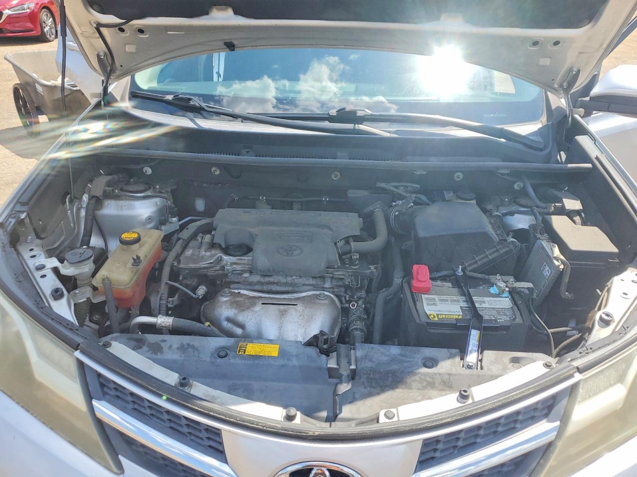 2015 Toyota Rav4 Xle Серебряный vin: 2T3WFREV3FW215653