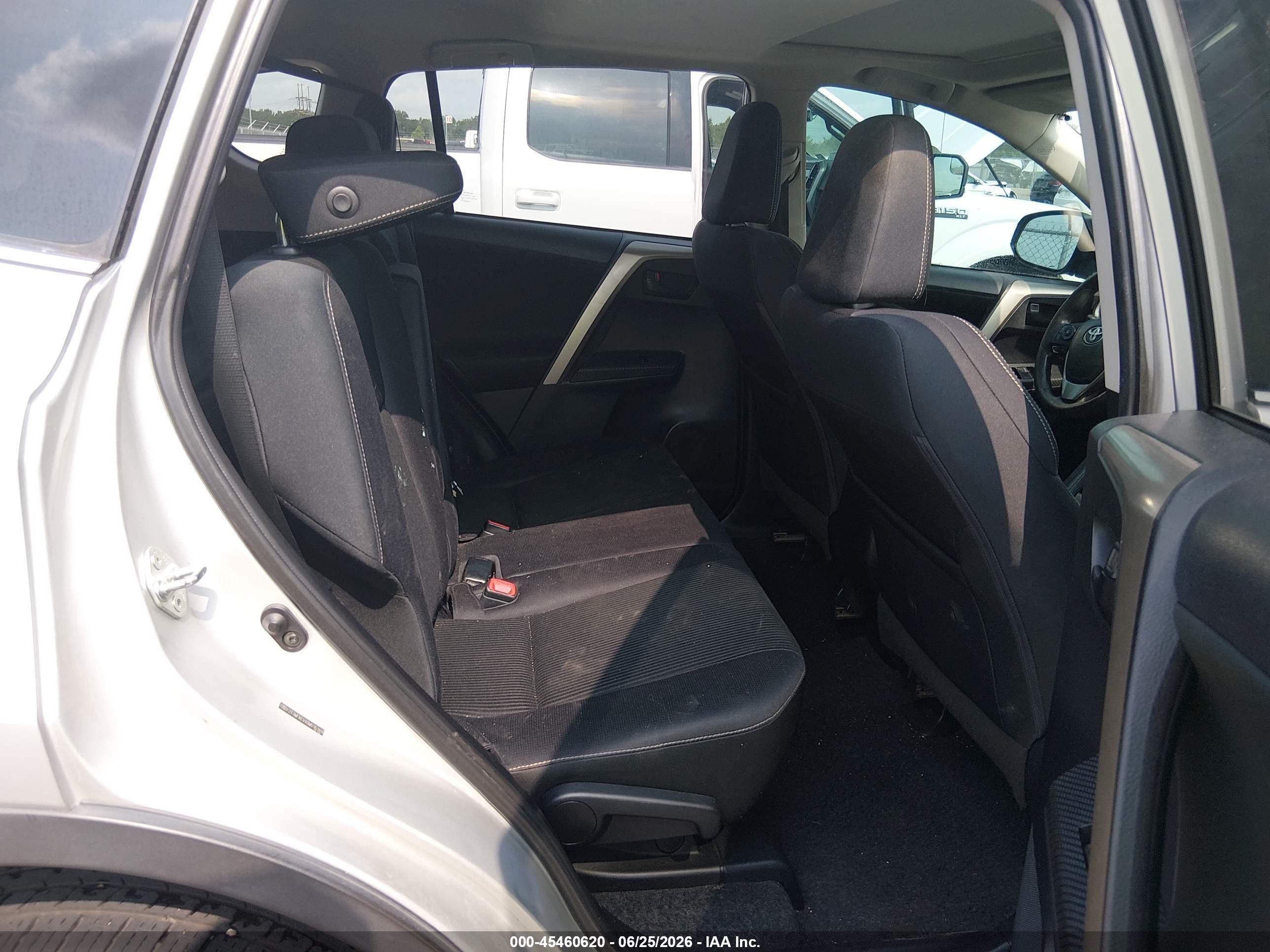 2013 Toyota Rav4 Xle Silver vin: 2T3WFREV4DW016169