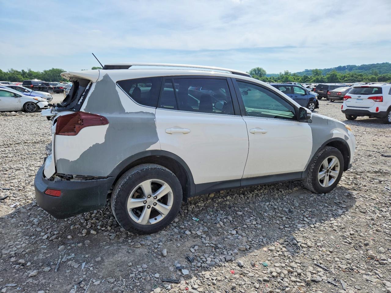 2013 Toyota Rav4 Xle White vin: 2T3WFREV4DW023476