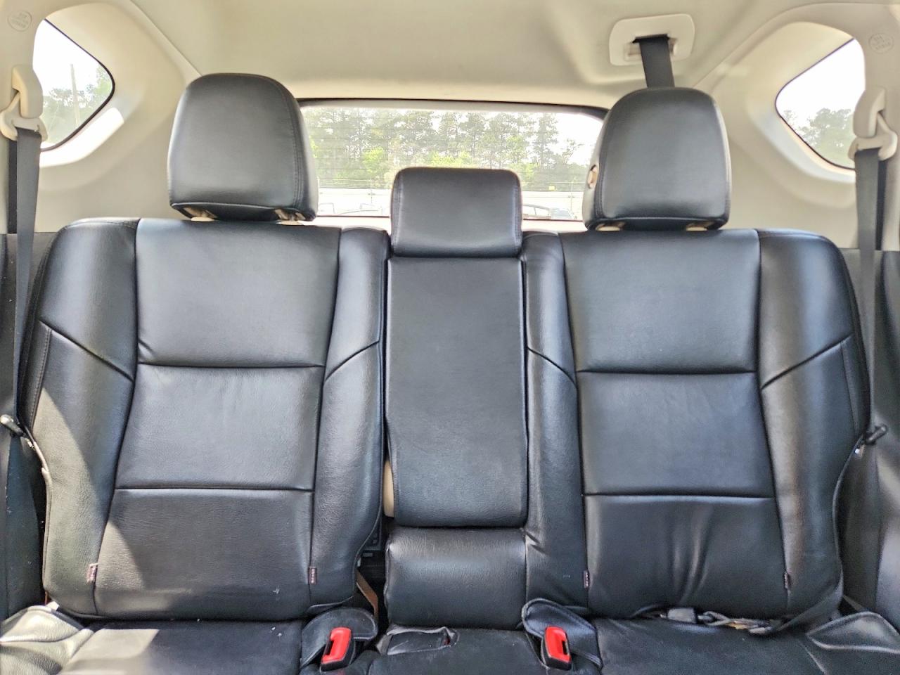 2013 Toyota Rav4 Xle White vin: 2T3WFREV4DW069034