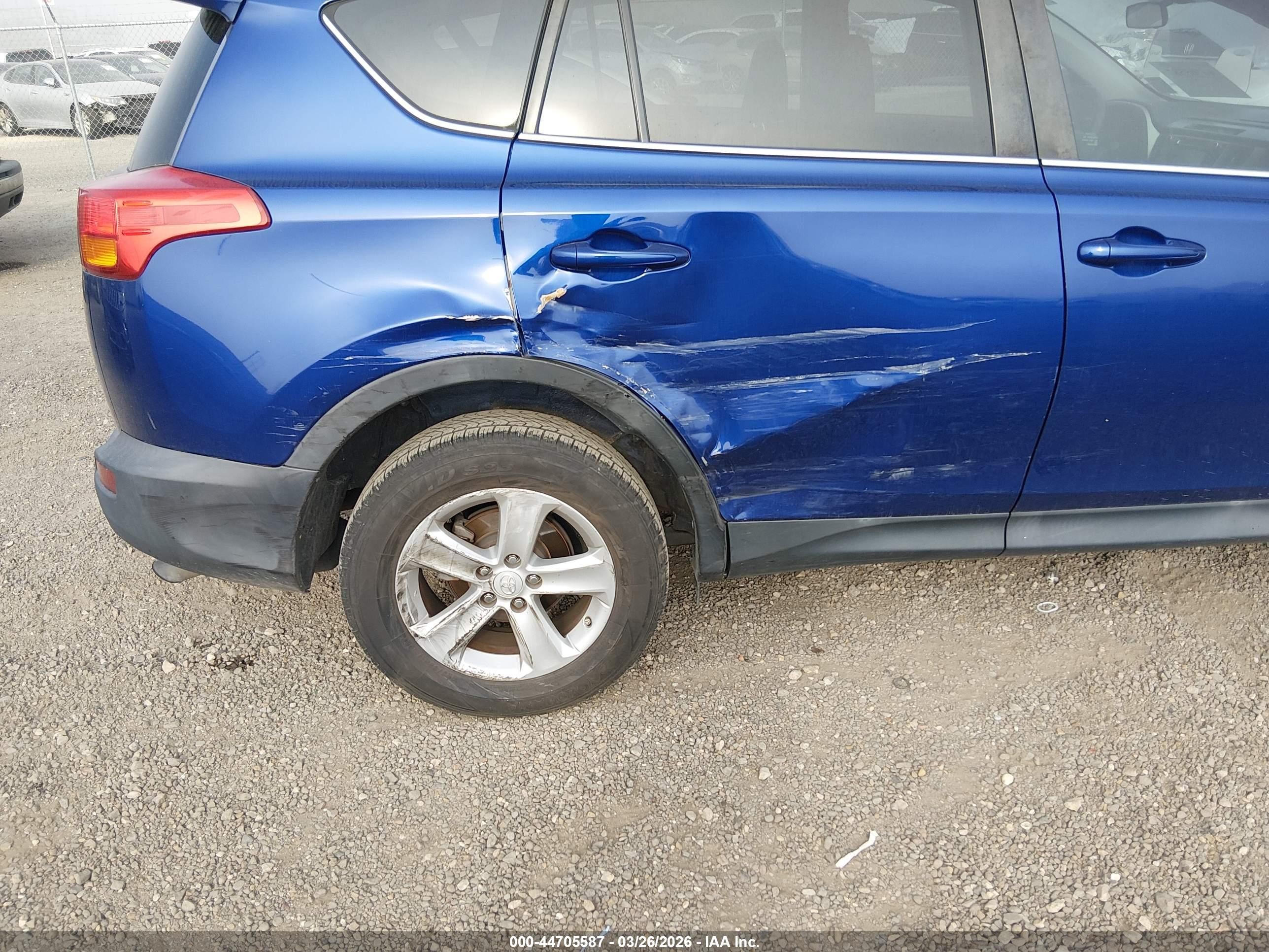 2014 Toyota Rav4 Xle Blue vin: 2T3WFREV4EW105273