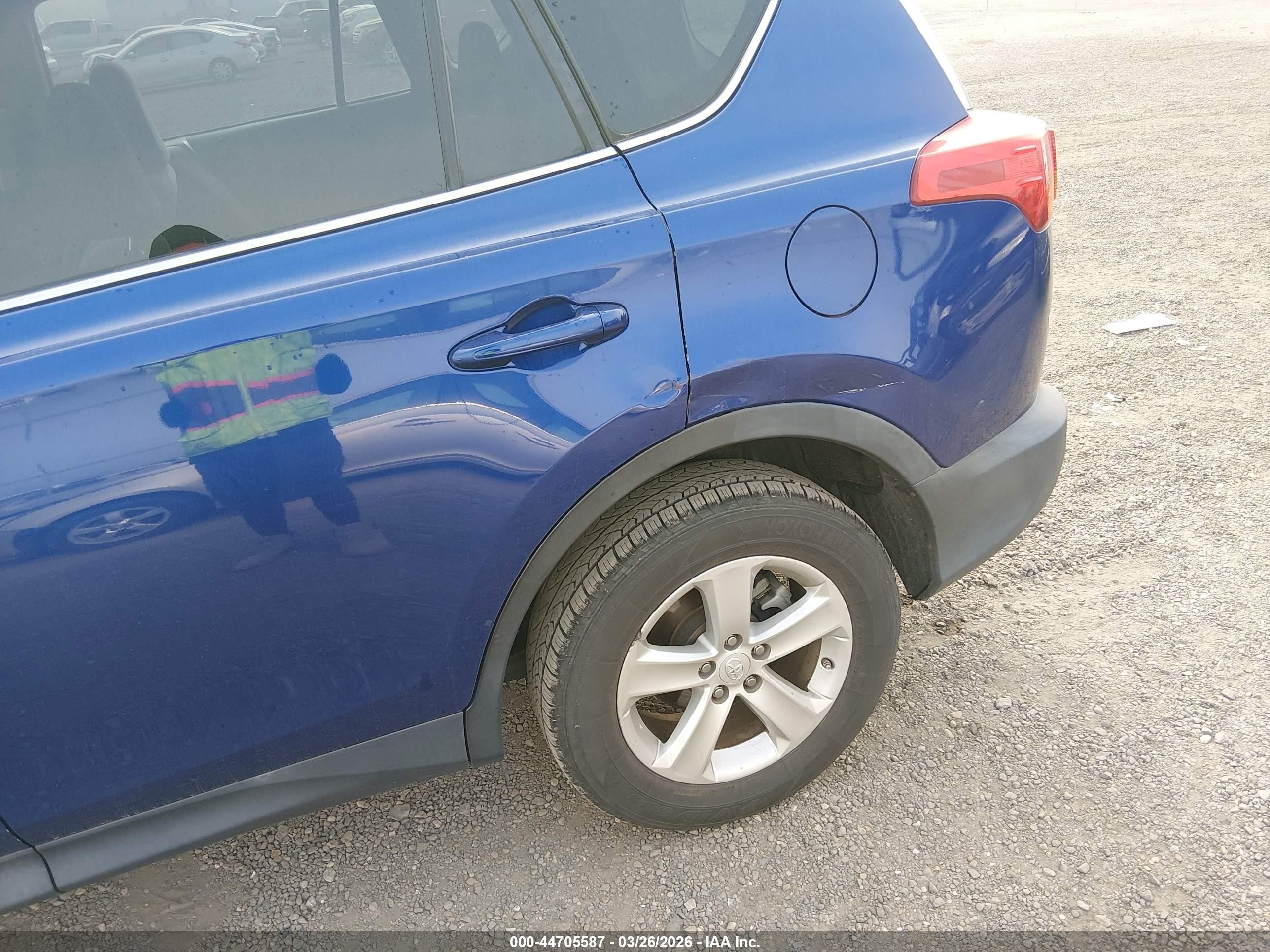 2014 Toyota Rav4 Xle Blue vin: 2T3WFREV4EW105273