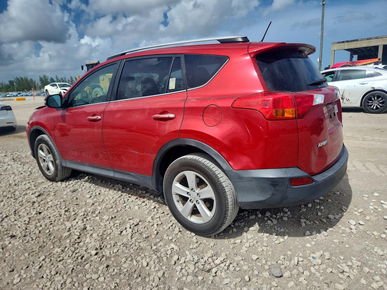 2014 Toyota Rav4 Xle Burgundy vin: 2T3WFREV4EW124342